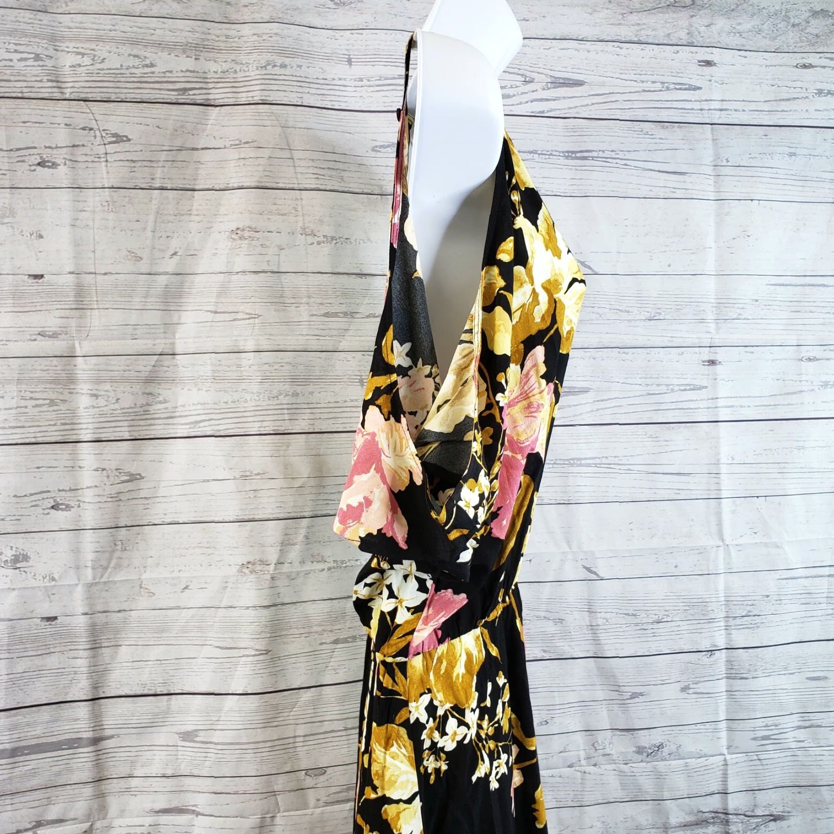 Vintage VINTAGE Leith Womens Dress Maxi Short Sleeve Black Pink Floral Cold Shoulder Rayon M Women's 45" Length 23" Width Size M / US 6-8 / IT 42-44 - 3 Thumbnail
