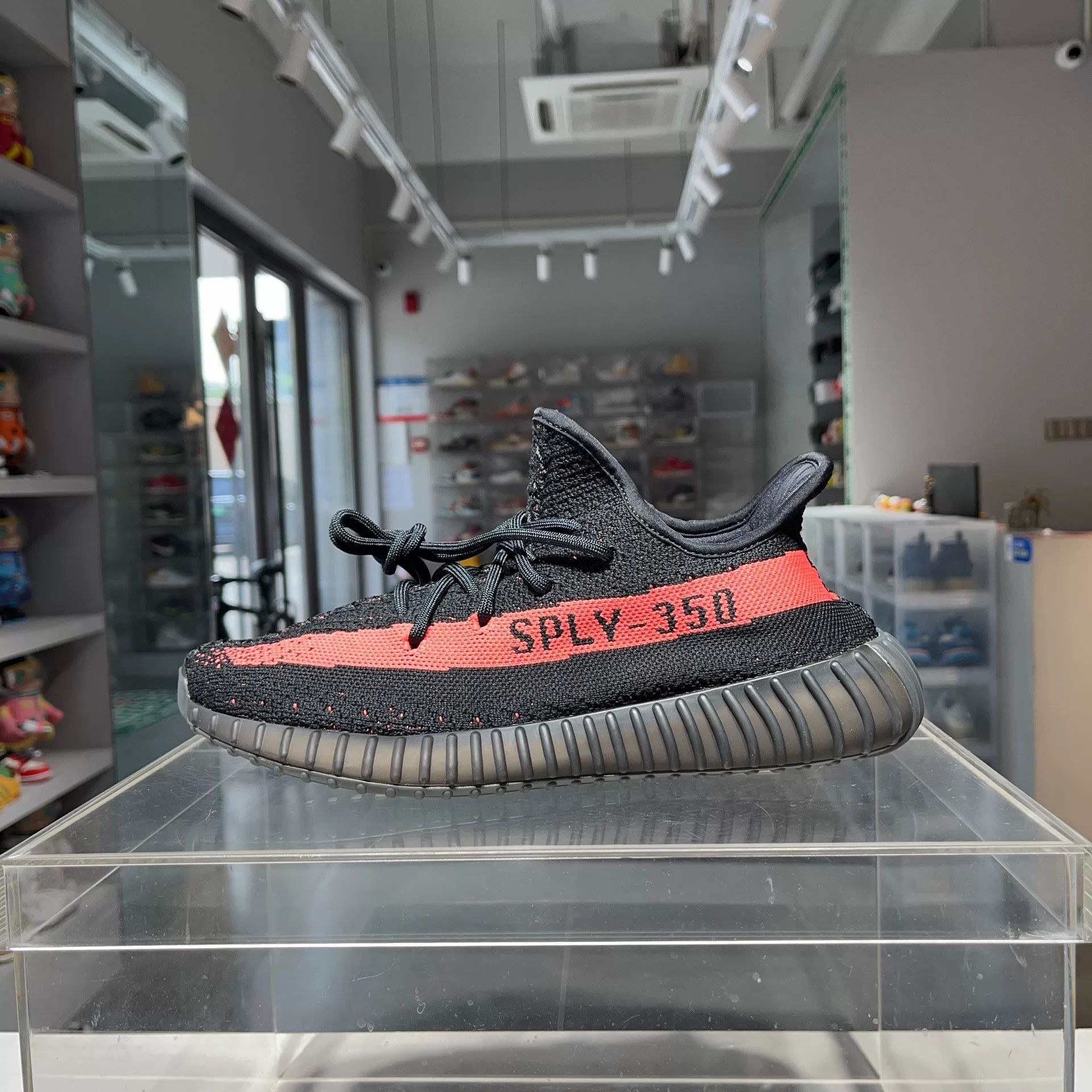 Adidas Adidas YEEZY Pink Lowtop Sneakers 9.5 Men Size US 9.5 / EU 42-43 - 1 Thumbnail