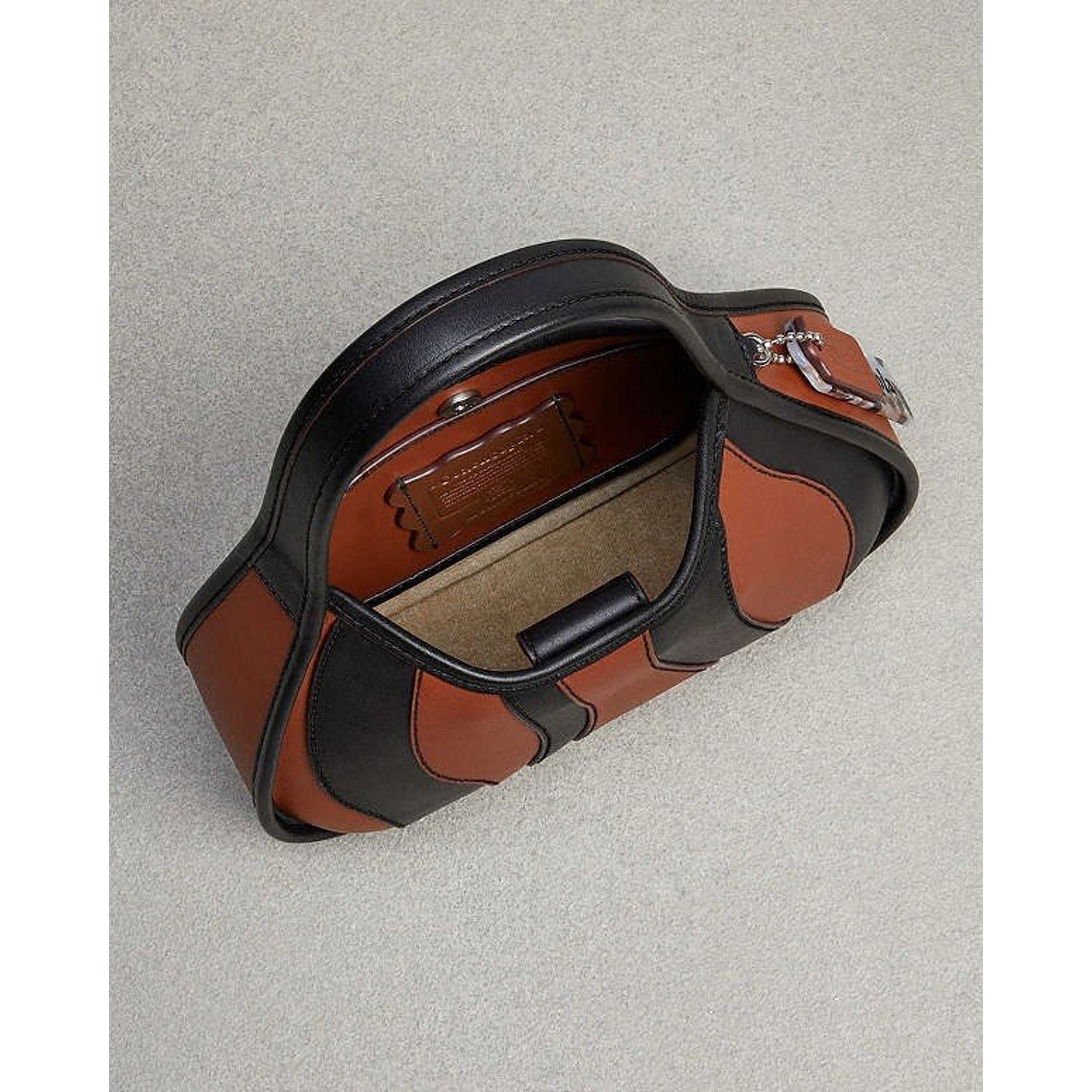 Coach NWT Coach Ergo Bag Wavy Brown Black Leather Coachtopia CQ004 Size ONE SIZE - 8 Thumbnail