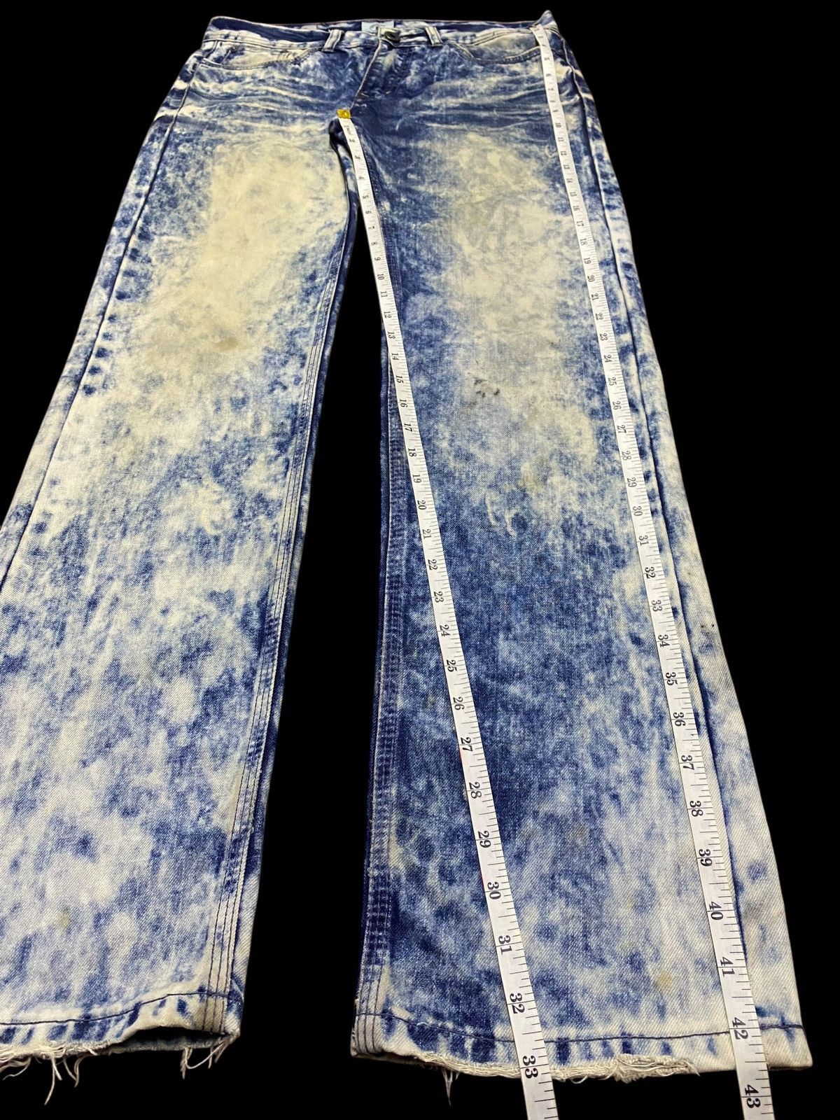 Other Vintage Japanese Brand Acid Wash Embroidered Distressed Jean Size US 33 - 16 Thumbnail