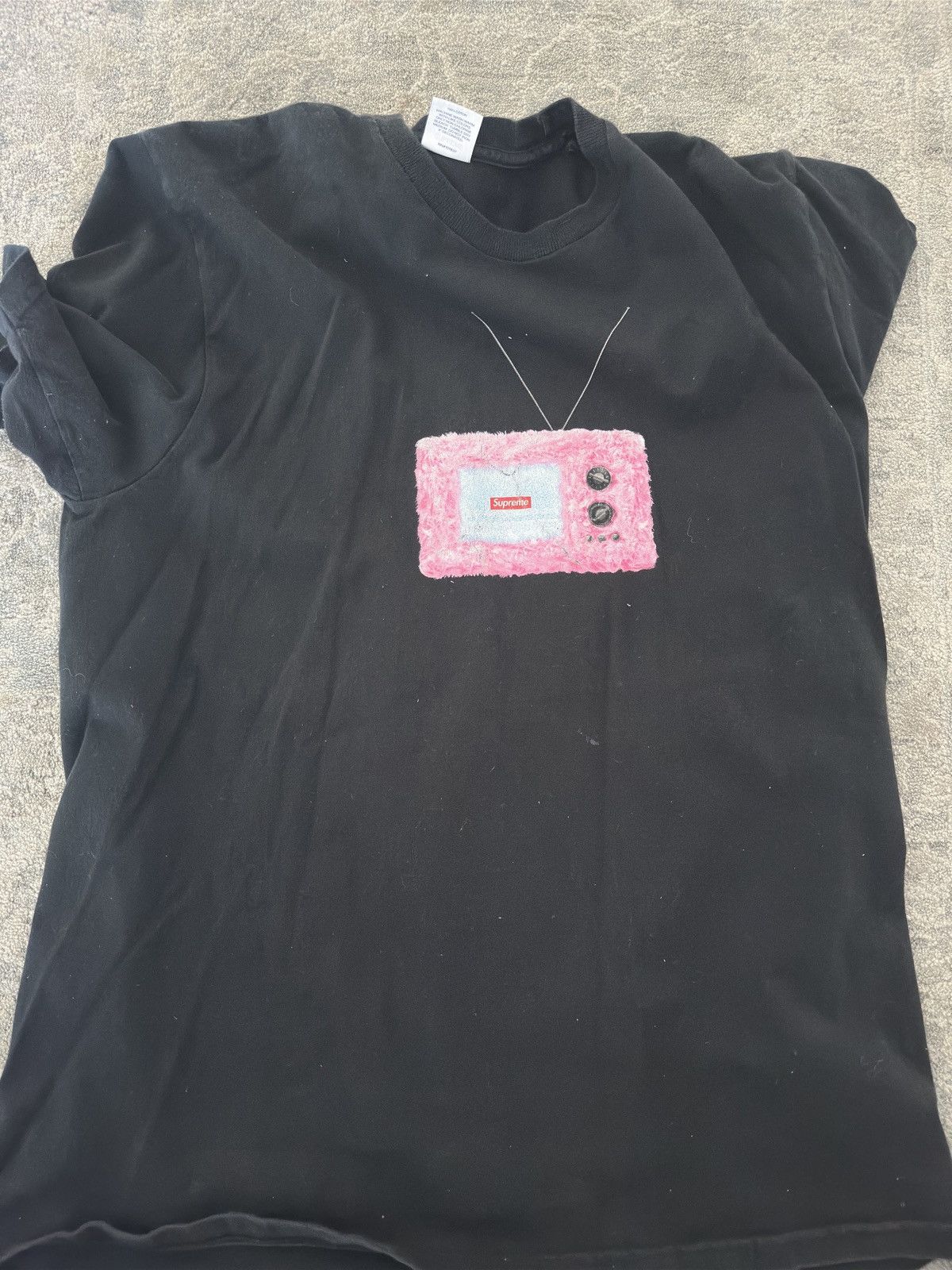 Supreme Supreme TV Tee | Grailed