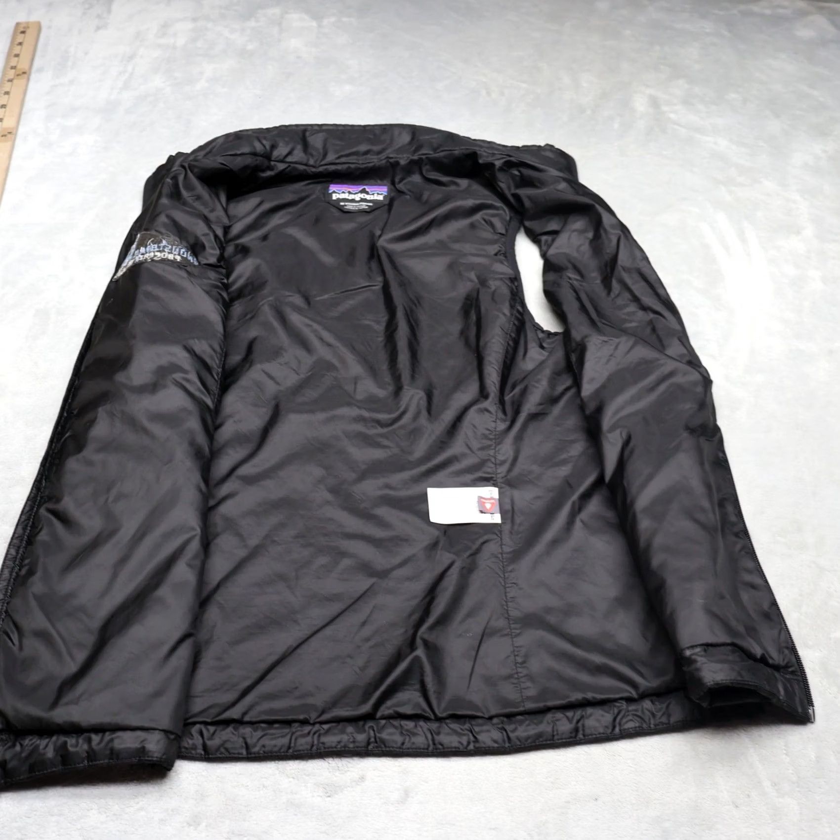 Patagonia Patagonia Nano Puff Vest Women M Black Quilted Primaloft Zip Logo All Seasons Sleeveless Size M / US 6-8 / IT 42-44 - 4 Thumbnail