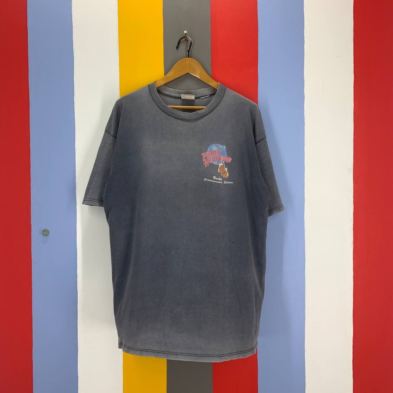 Planet Hollywood 90s Vintage ROCKY 20TH EDITION Crew Neck T Shirt #2443/AJ Size US XL / EU 56 / 4 - 3 Thumbnail