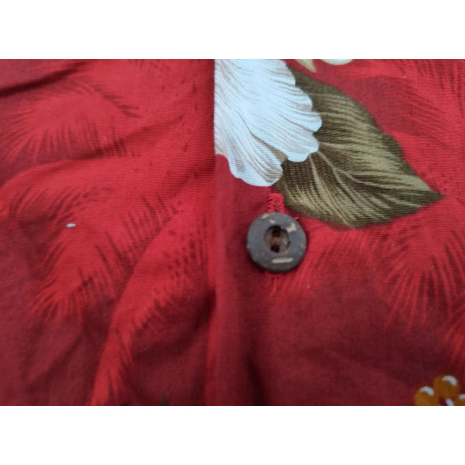 Vintage VINTAGE Pacific Legend Hawaiian Shirt Button-Up Size M Red White Hibiscus Floral USA Mens Size US M / EU 48-50 / 2 - 6 Thumbnail