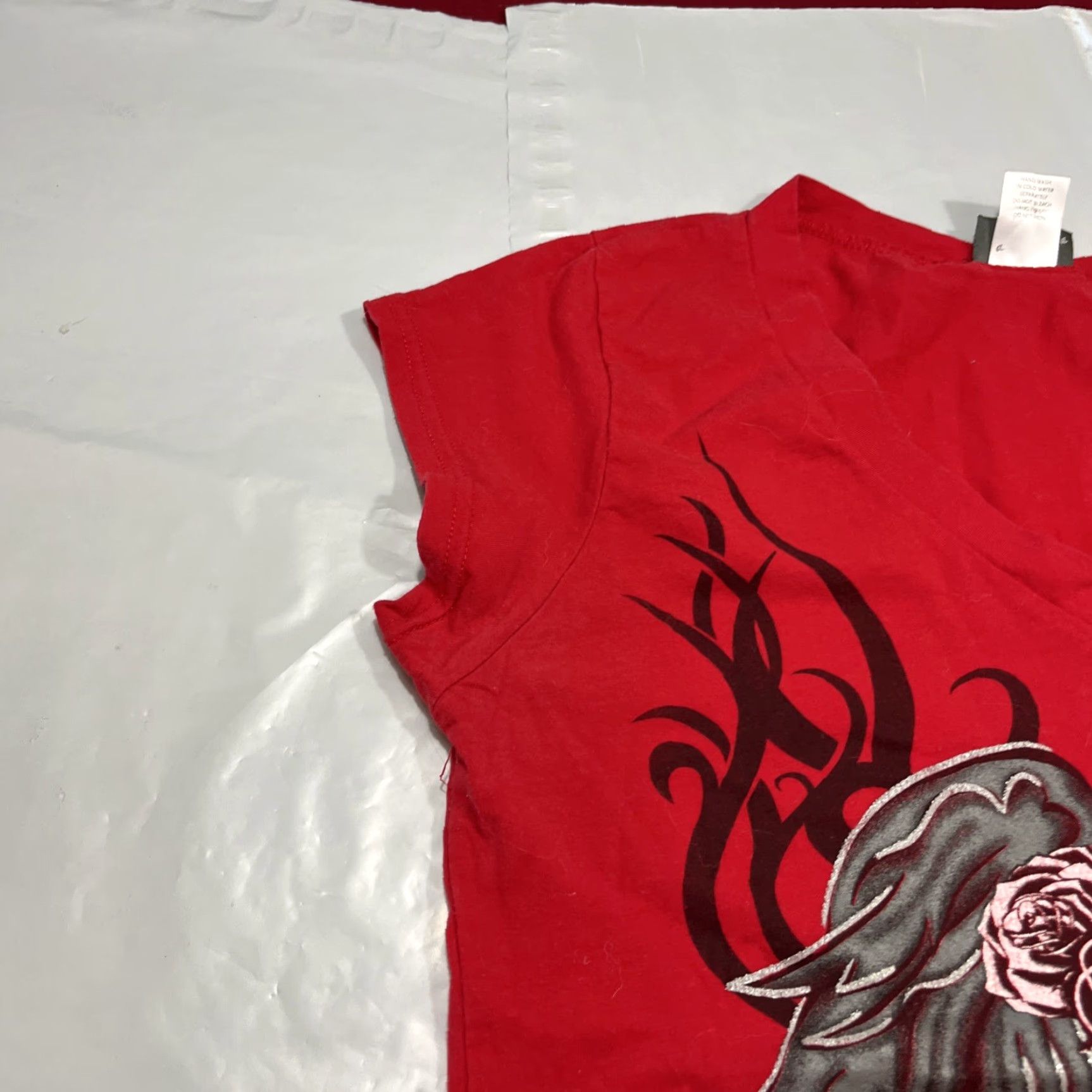 Vintage VINTAGE DOTS RED V Neck GOTHIC BIKER T Shirt Black ANGEL Wings Silver Sparkle Emo Y2K Lg Size L / US 10 / IT 46 - 6 Thumbnail