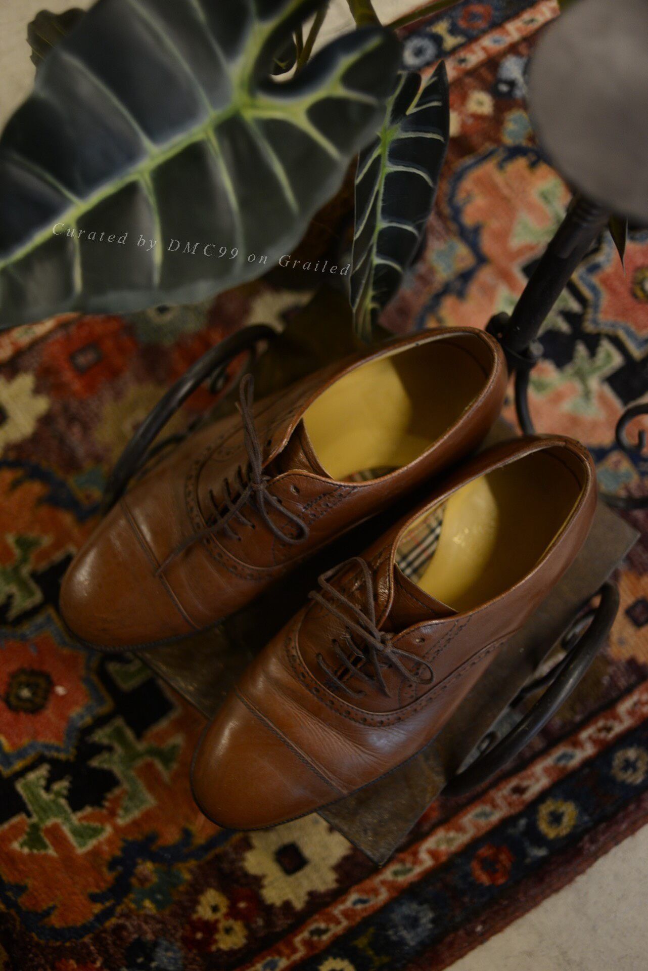 Burberry Burberrys 1990s Wingtip Leather Shoes Size US 6 / EU 39 - 1 Thumbnail