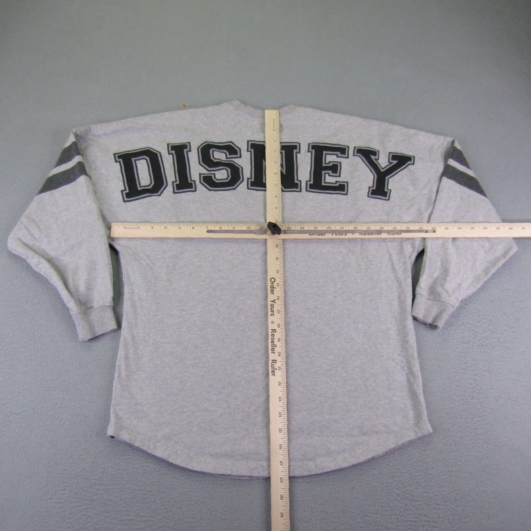 Disney VINTAGE Disney Spirit Jersey T-Shirt Mens Small Crew Neck Cotton Gray Cartoon Logo Size US S / EU 44-46 / 1 - 5 Thumbnail