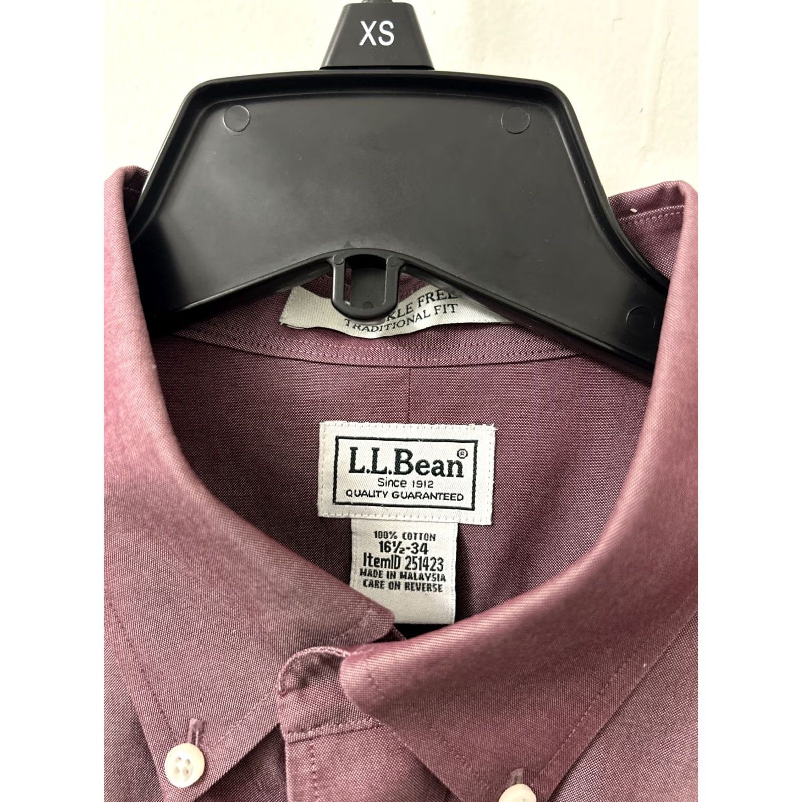 Vintage VINTAGE L.L. Bean Shirt Mens 16.5 Red Pinpoint Oxford Traditional Fit Wrinkle Free Dress Shirt Pocket Button-Down Collar Mens Holiday/Workwear 251423 Size US XL / EU 56 / 4 - 5 Thumbnail