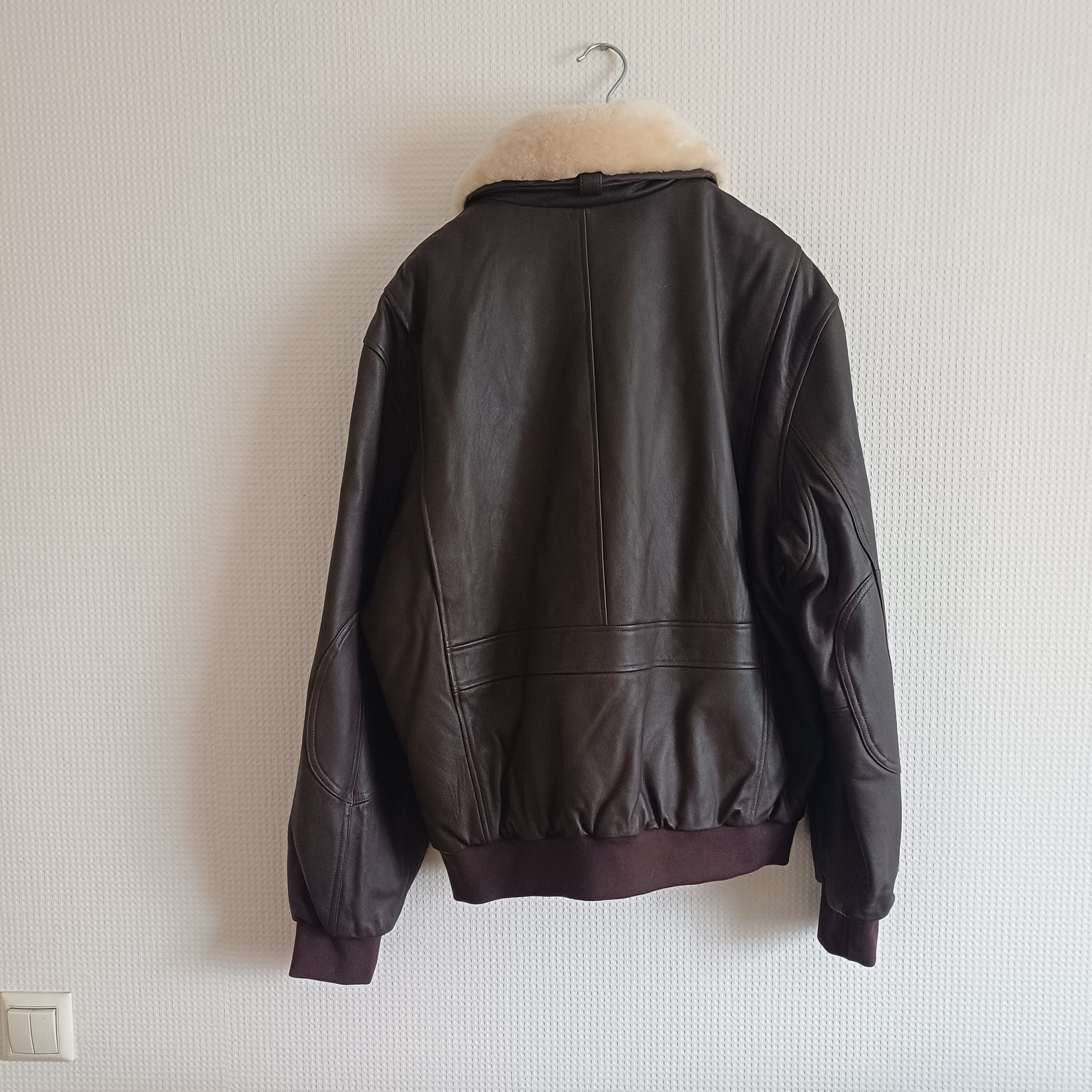 Avirex Avirex brown leather jacket, size XXXL Size US XXL / EU 58 / 5 - 3 Thumbnail