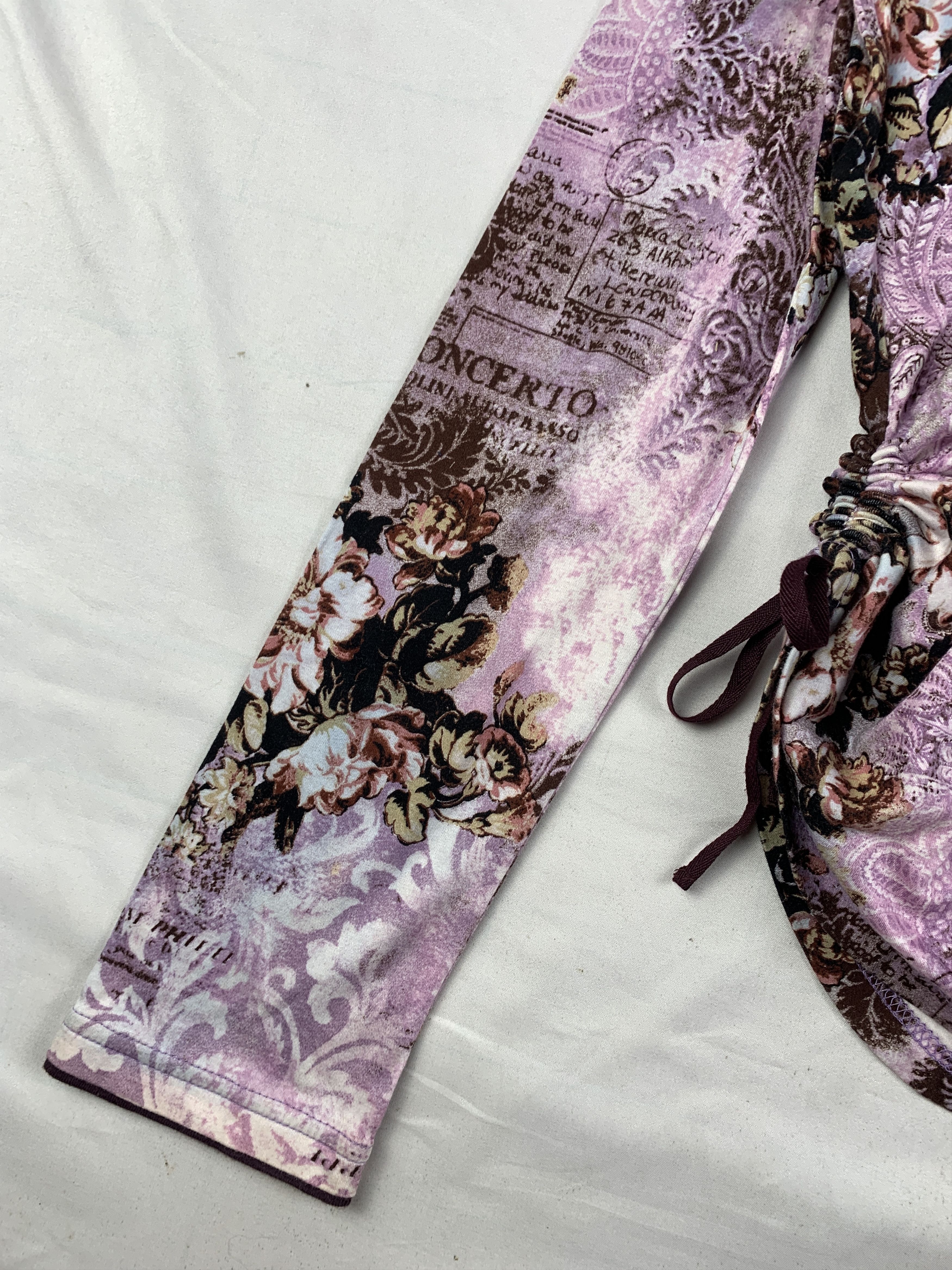 Tornado Mart 2000s Tornado Mart Japan Floral Poem Top (M) Size M / US 6-8 / IT 42-44 - 5 Thumbnail