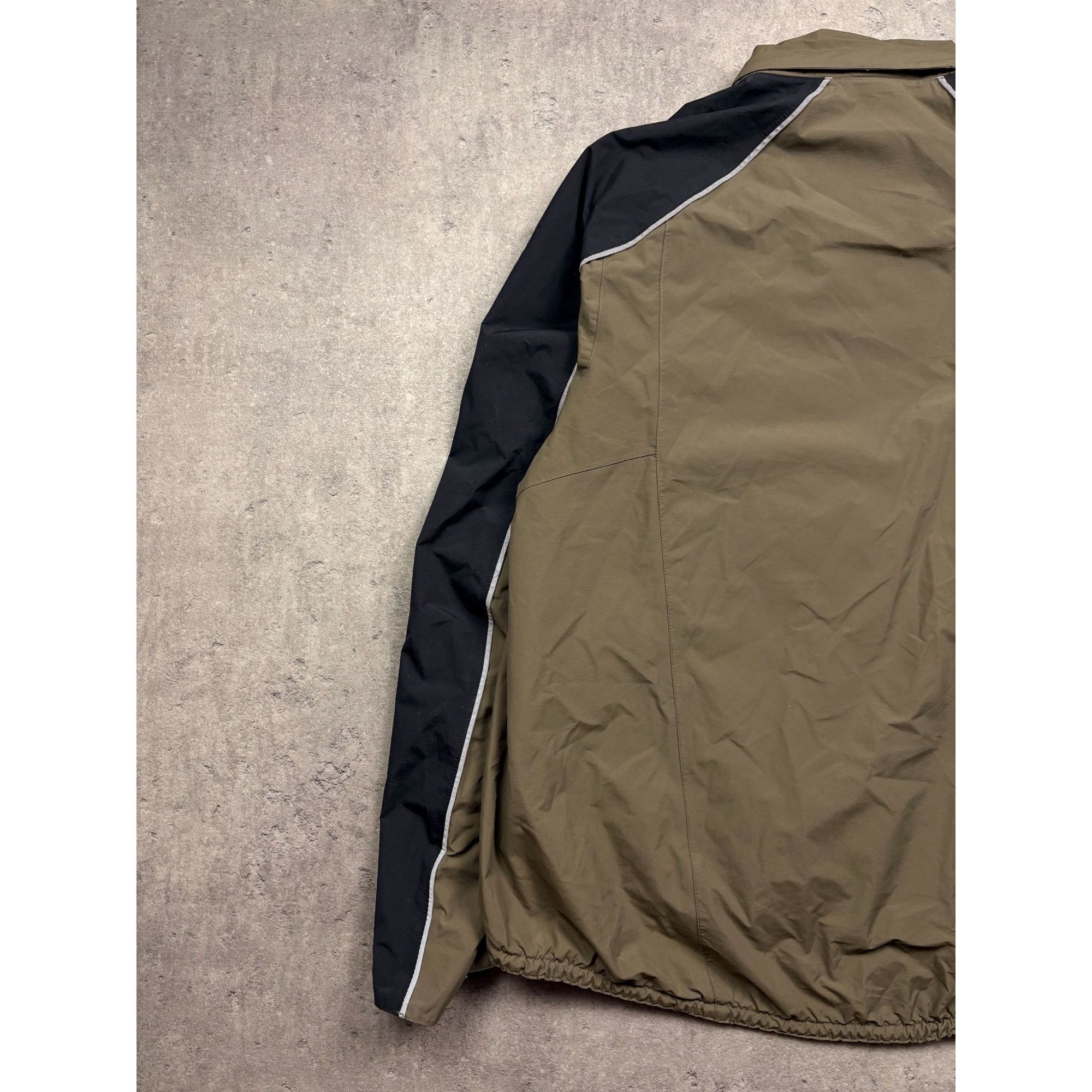 Jack Wolfskin Jack Wolfskin Texapore Outdoor Jacket - Unisex Size L - Oliv Size US L / EU 52-54 / 3 - 6 Thumbnail