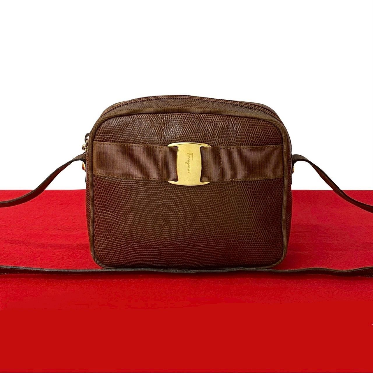 Salvatore Ferragamo Salvatore Ferragamo Salvatore Ferragamo Vara Leather Shoulder Bag Leather Shoulder Bag DUTY FREE for USA Size ONE SIZE - 1 Thumbnail