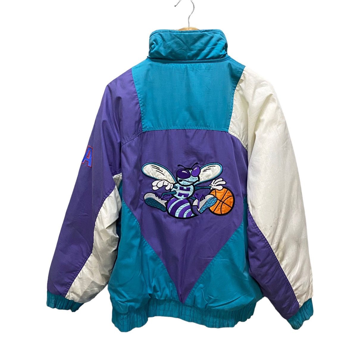 NBA Vintage Charlotte Hornett Pro Player By Daniel Young Size US L / EU 52-54 / 3 - 1 Thumbnail