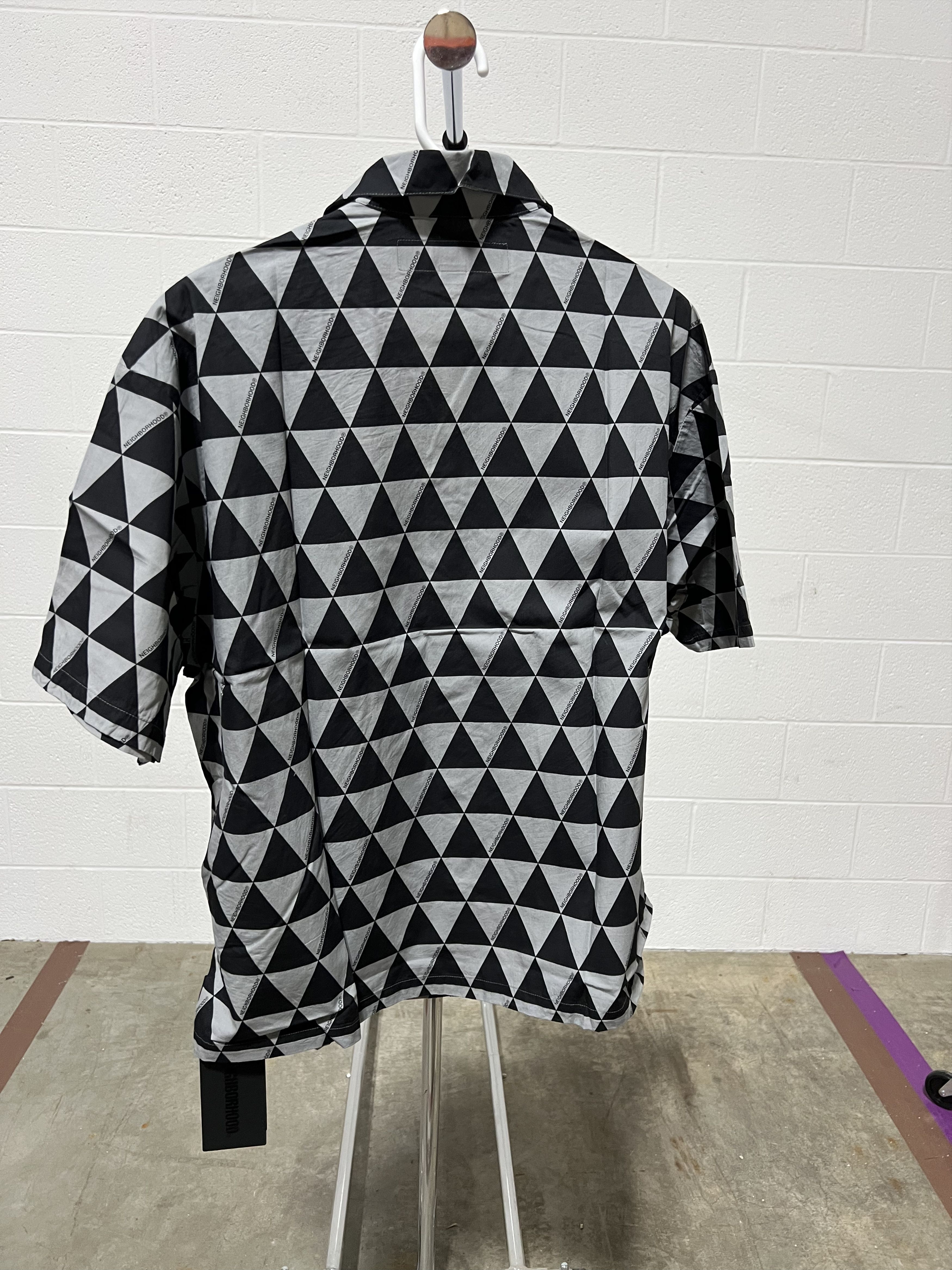 Neighborhood Neighborhood Triangle Pattern Hawaiian Shirt 'Grey' Size US M / EU 48-50 / 2 - 4 Thumbnail