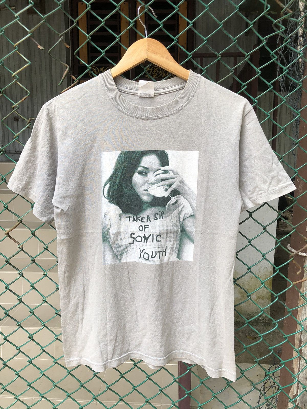 Band Tees 🔥Rare🔥Vintage 90s Take A Sip Of Sonic Youth Tshirt Size US S / EU 44-46 / 1 - 1 Thumbnail