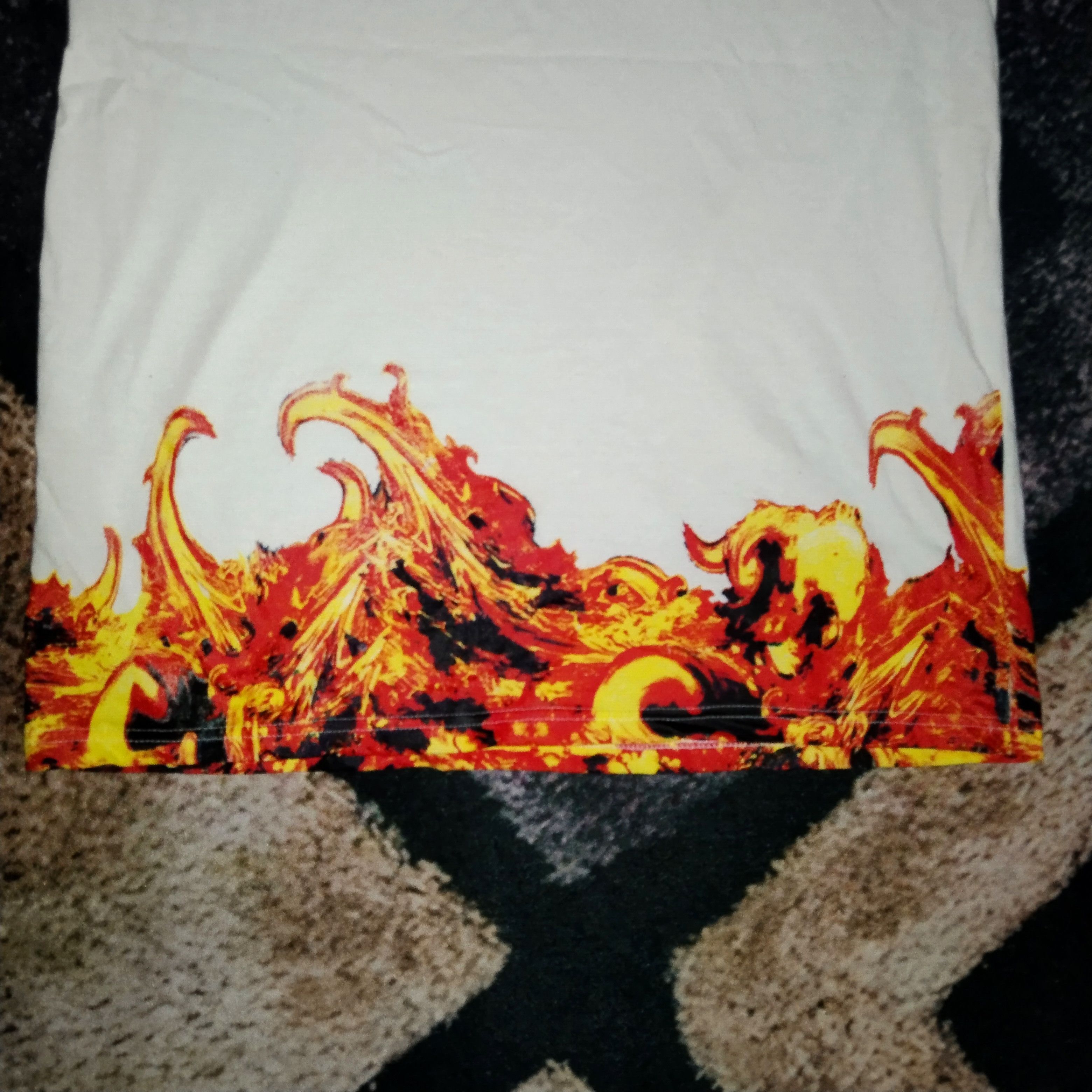Designer Flame t shirt ( Korean designer) Size US M / EU 48-50 / 2 - 4 Thumbnail