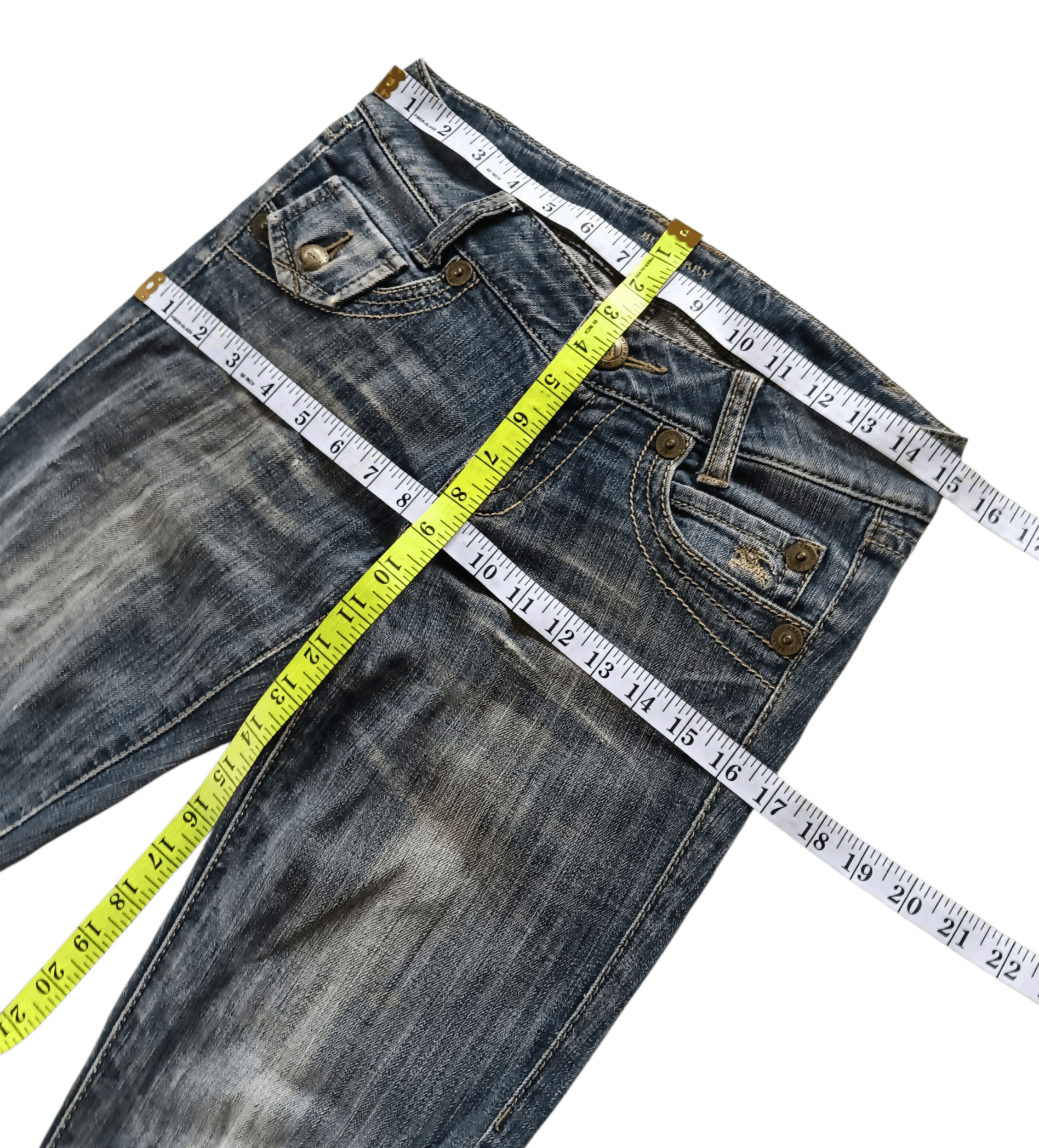 Burberry Burberry Blue Label Distressed Jeans Size 30" / US 8 / IT 44 - 12 Thumbnail