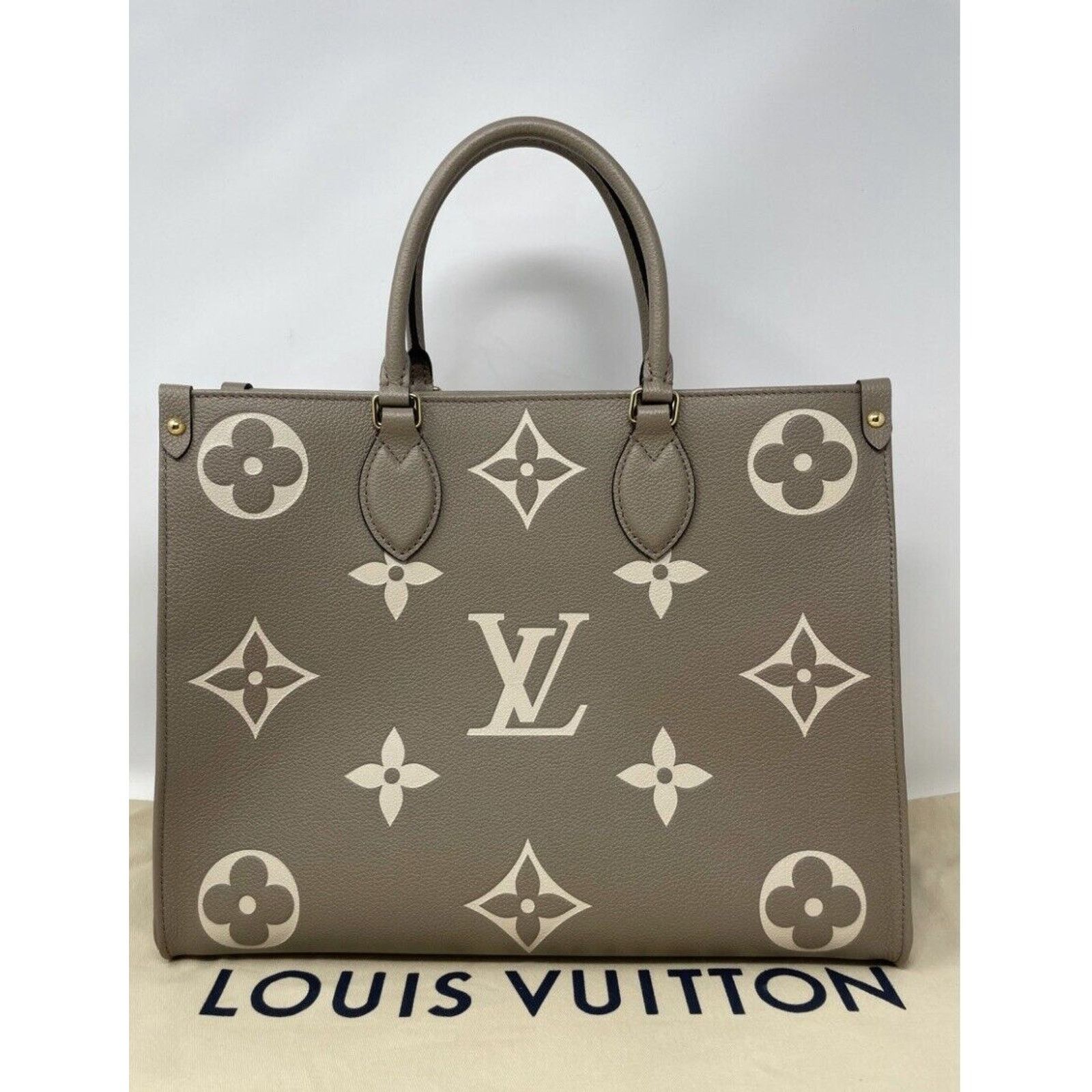 Louis Vuitton Louis Vuitton OnTheGo Tote MM Turtle Dove Brand New Rare! Size ONE SIZE - 6 Thumbnail