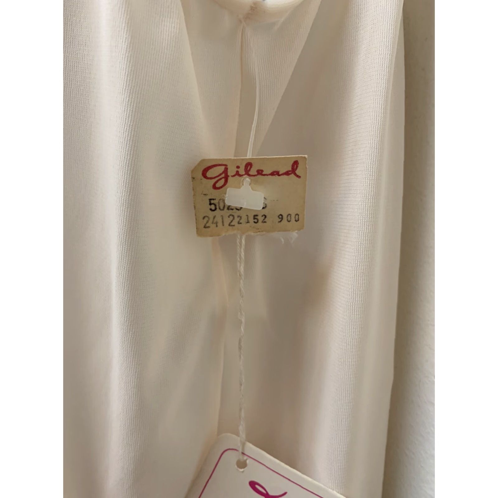 Vintage VINTAGE Gilead Nightgown Silk Nylon Cottagecore Prairie Blue Floral Embroidery NEW Nightgown S Beige Womens Size ONE SIZE - 5 Thumbnail