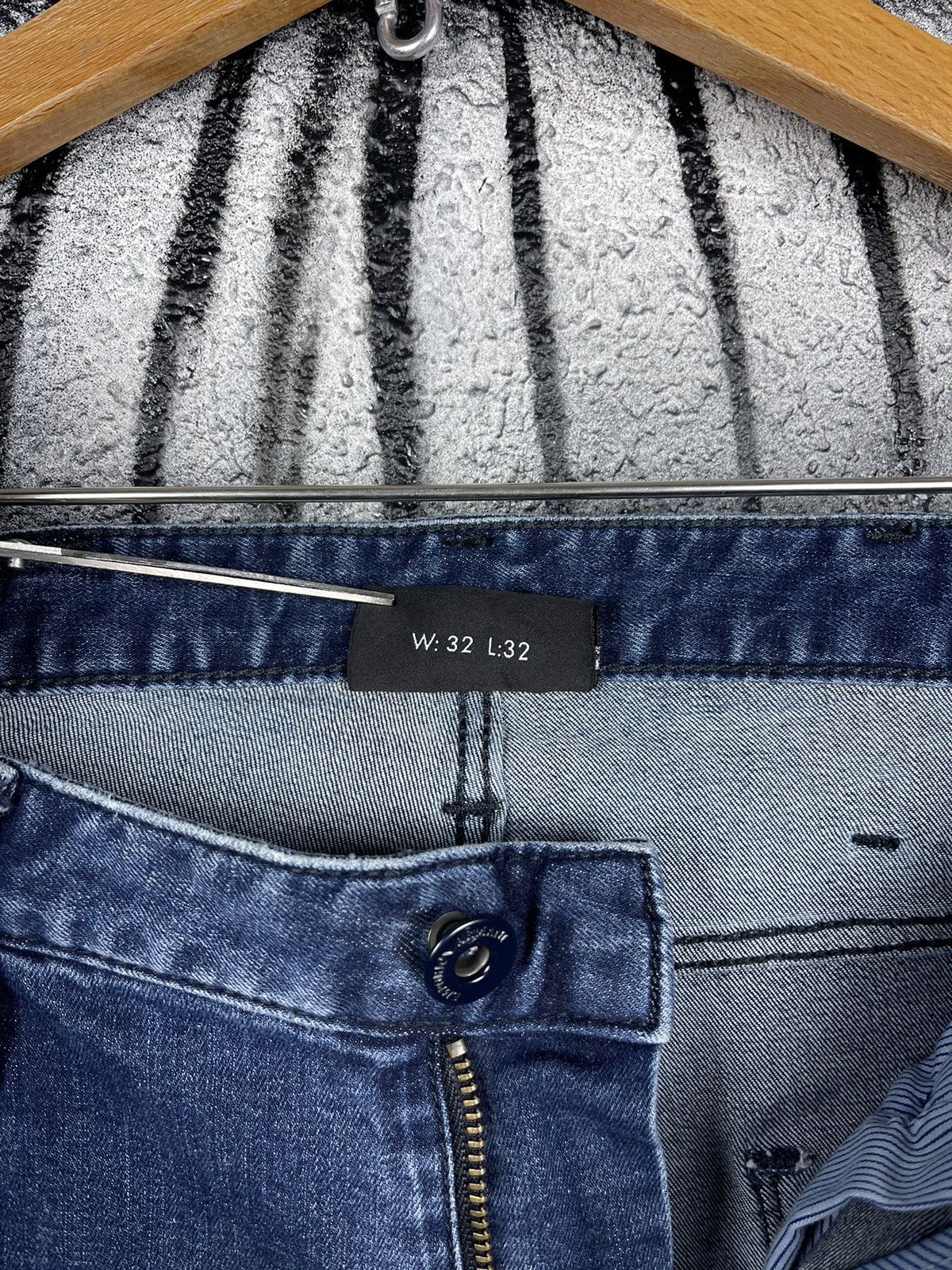 Emporio Armani Emporio Armani 9.5 oz. Slim Fit Blue Denim Jeans Size W32 Size US 32 / EU 48 - 10 Thumbnail