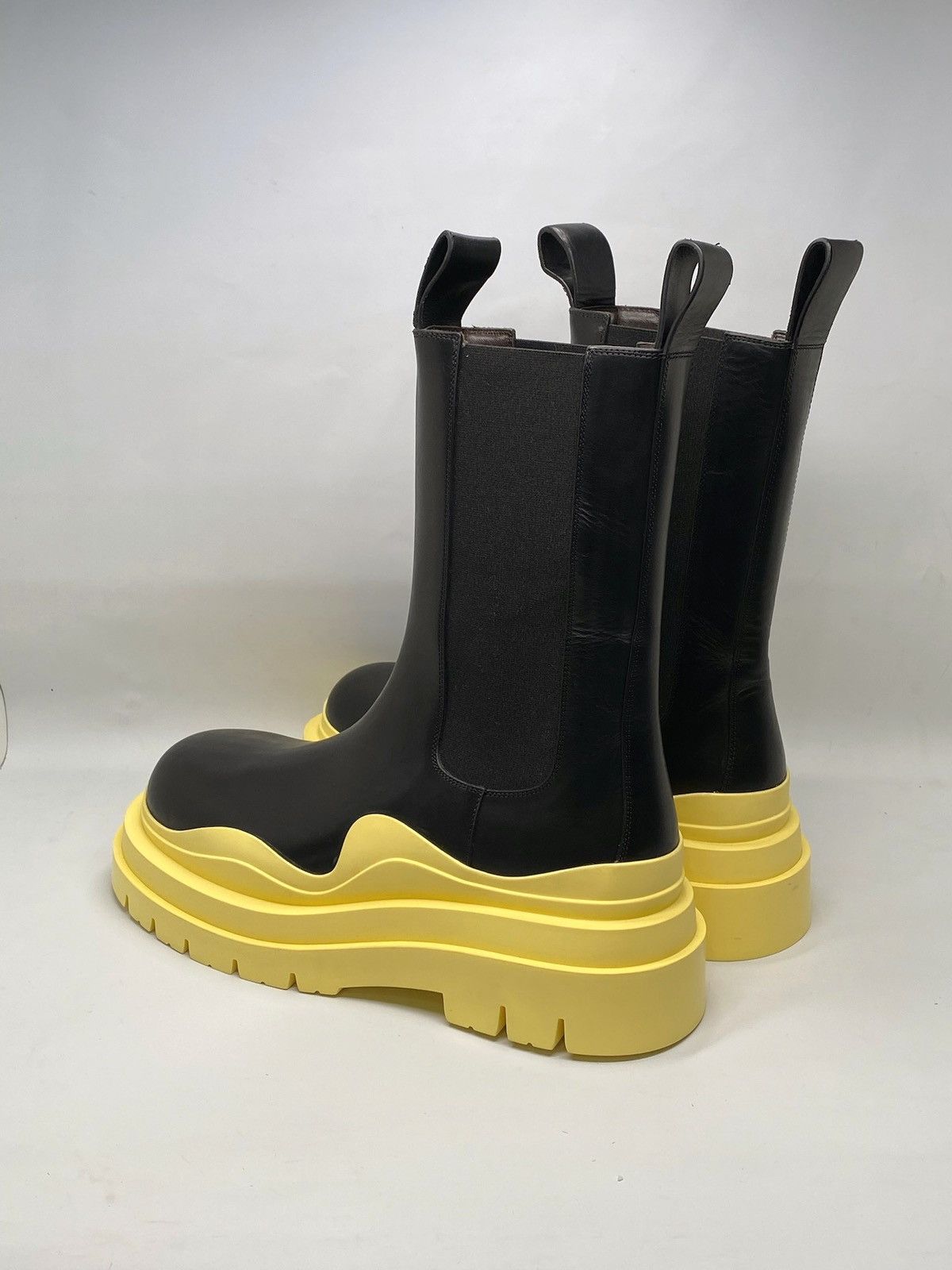 Bottega Veneta Bottega Veneta Contrast-Sole Leather Men’s Boots size 43 Size US 10 / EU 43 - 7 Thumbnail