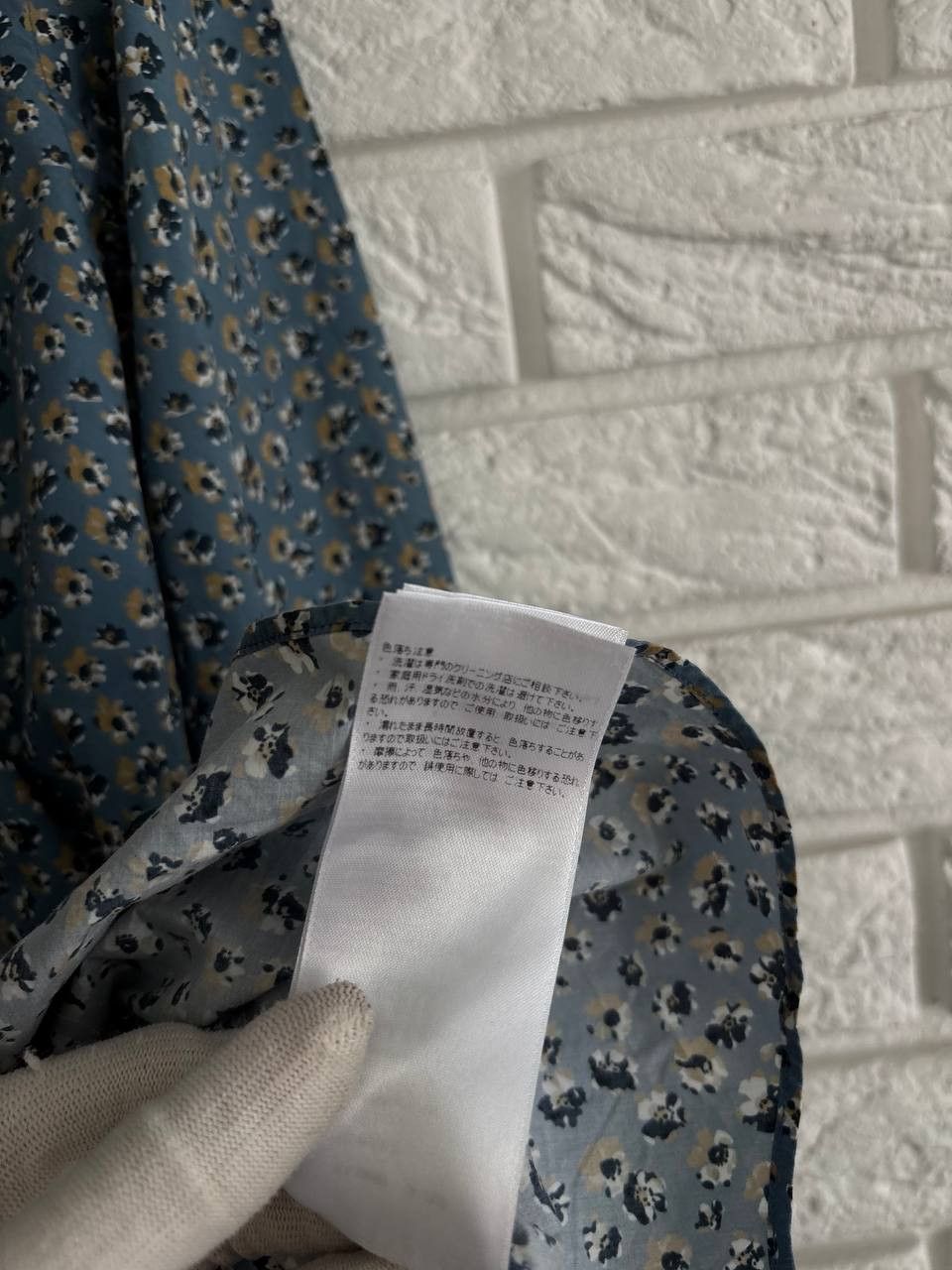 Salvatore Ferragamo Salvatore Ferragamo men`s shirt new colectin floral printed Size US M / EU 48-50 / 2 - 12 Thumbnail