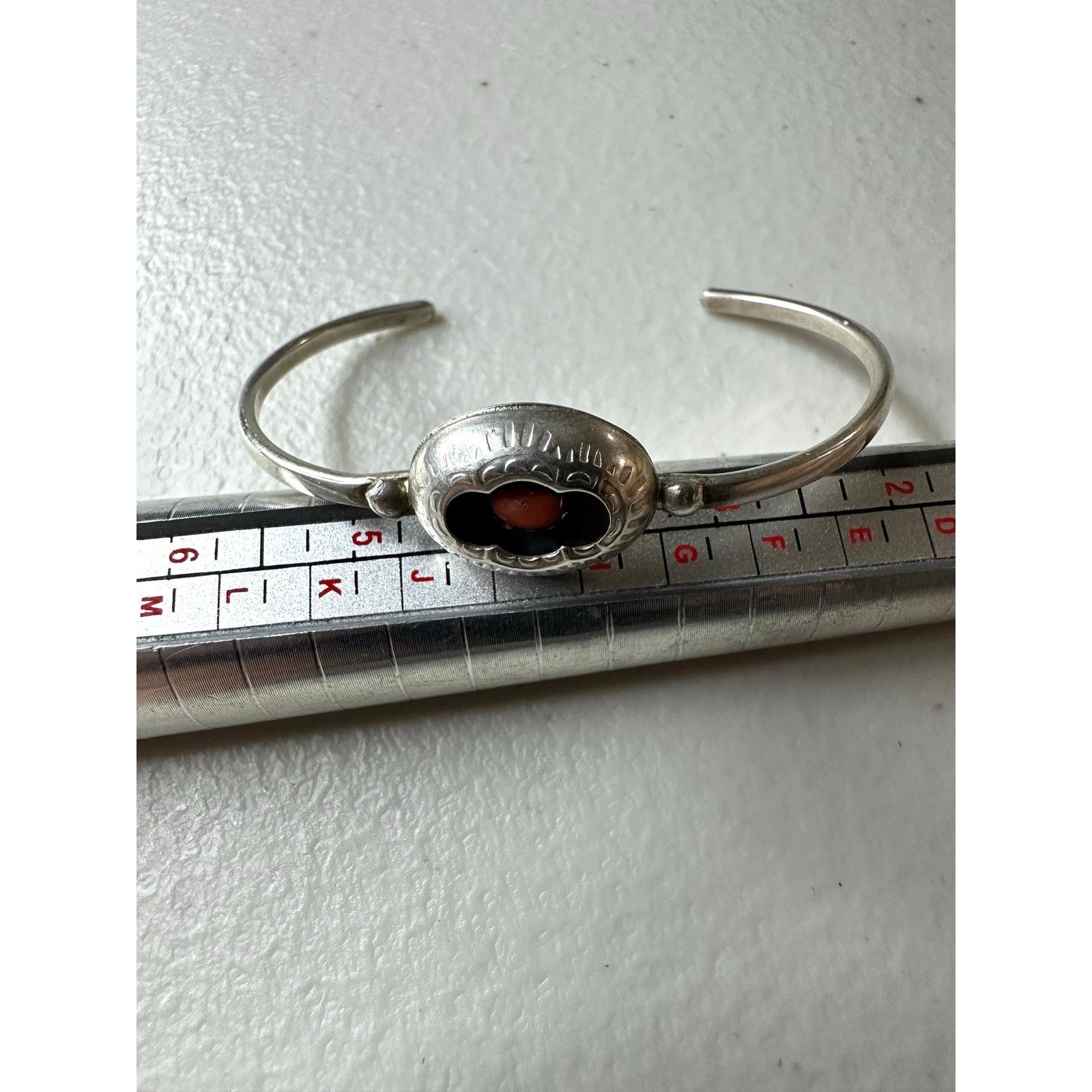 & Other Stories Navajo Sterling Silver Baby Cuff Bracelet Coral Tiny Toddler Size ONE SIZE - 1 Thumbnail
