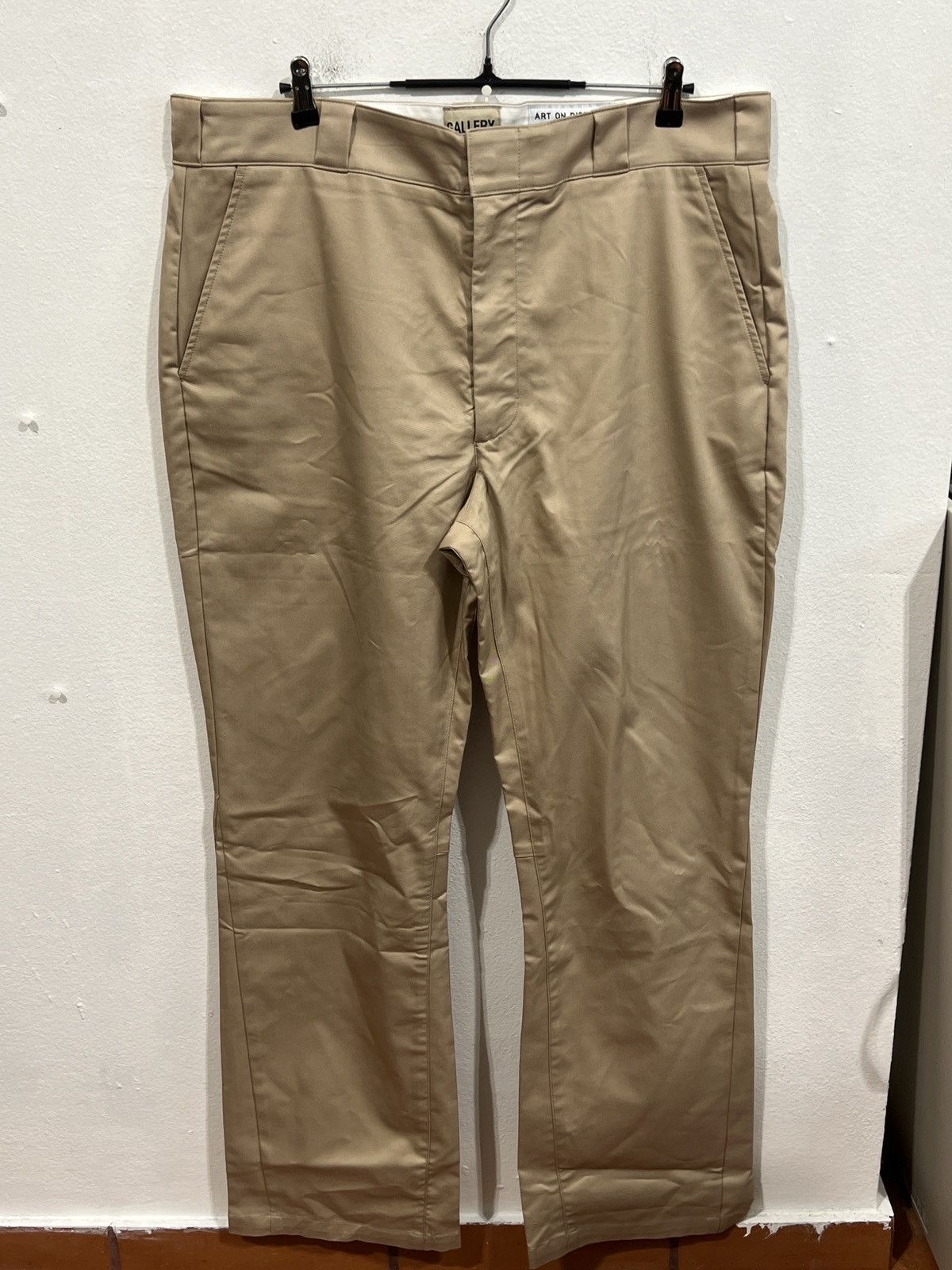 Gallery Dept. Gallery Dept. LA Chino Flare Size US 40 / EU 56 - 1 Thumbnail