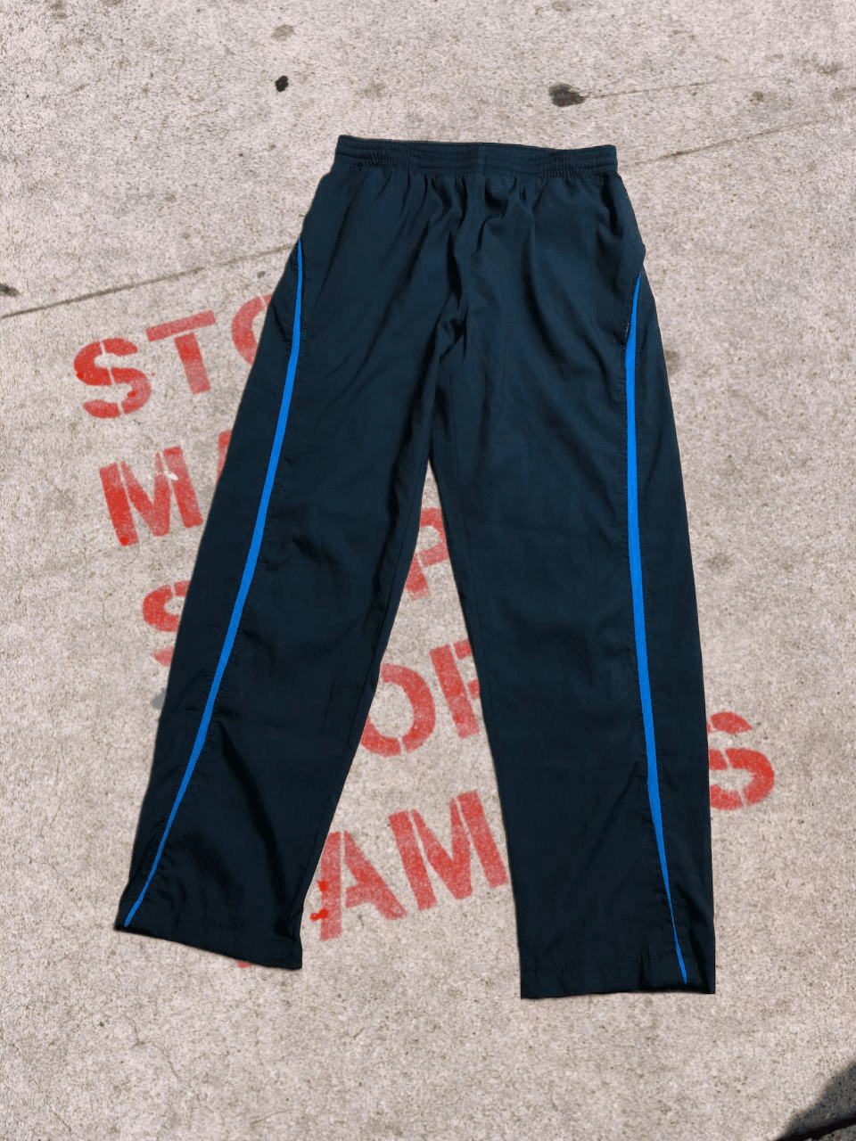 Nike Vintage Nike Track Pants Y2K Size US 32 / EU 48 - 1 Thumbnail