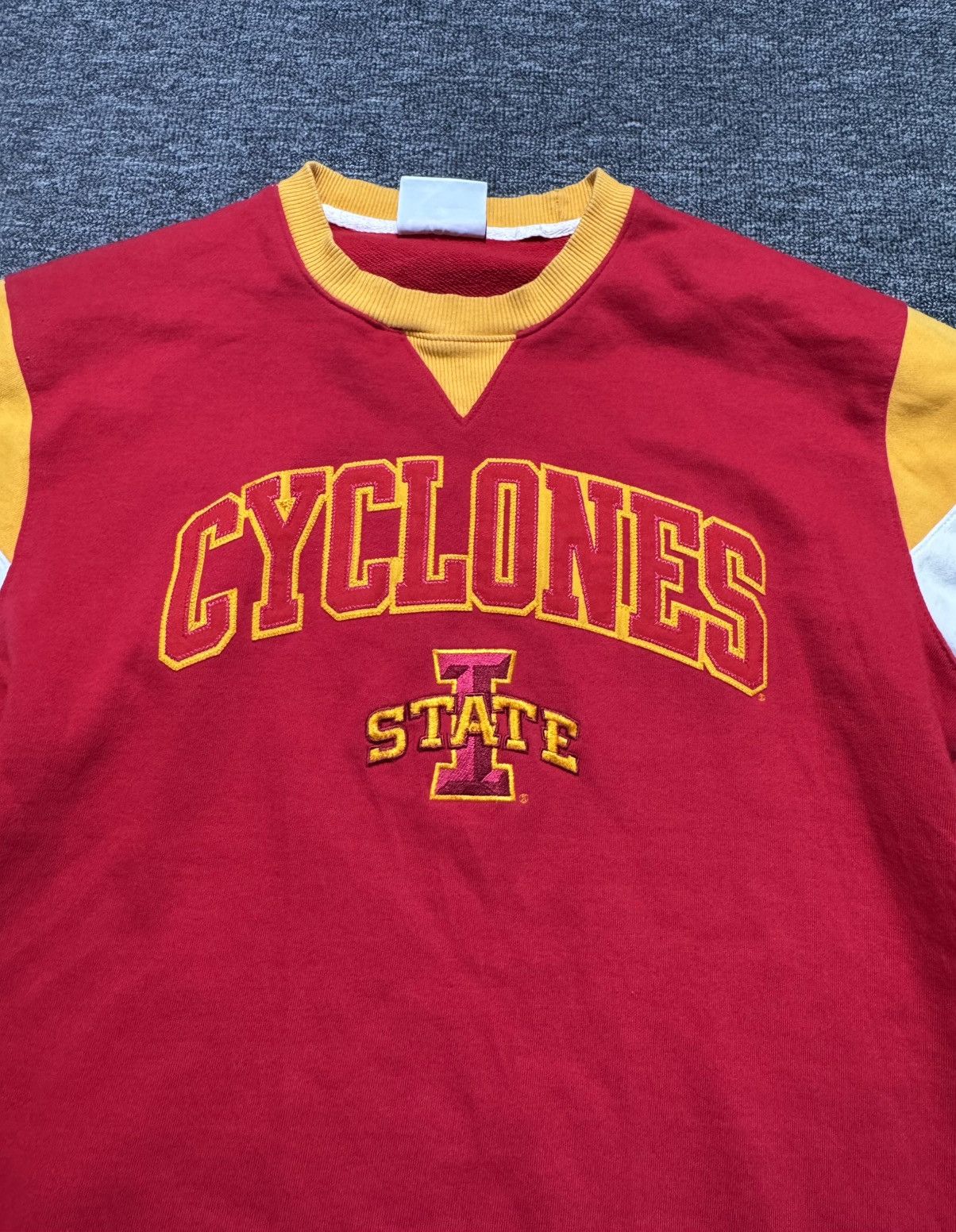 Champion × NCAA Vintage Champion Iowa State Cyclones Sweatshirt Crewneck Size US M / EU 48-50 / 2 - 6 Thumbnail