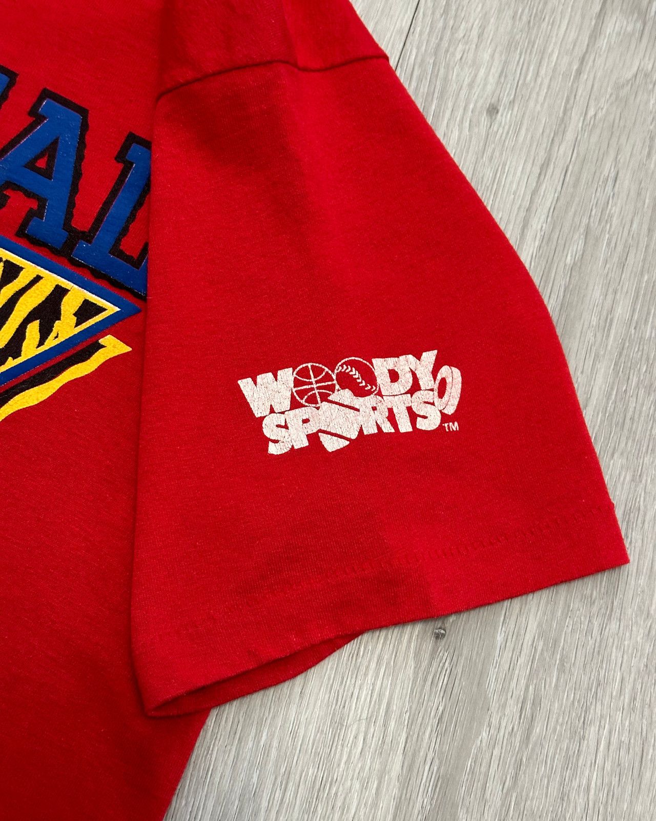NHL × Vintage Vintage 1990 Montreal Canadians NHL T-Shirt - Size Medium Size US M / EU 48-50 / 2 - 5 Thumbnail