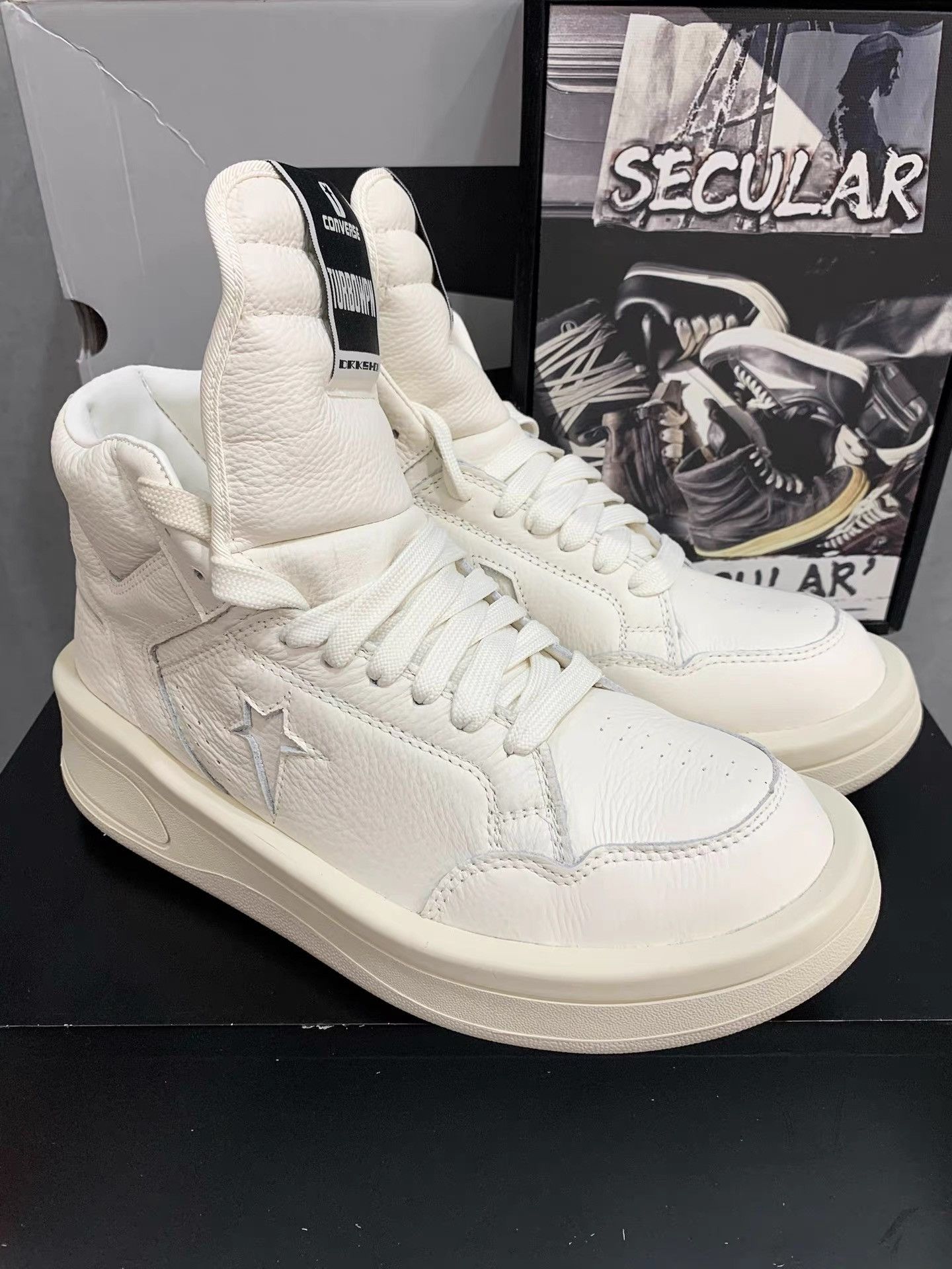 Rick Owens Rick Owens x Converse Ivory White Collaboration K34 Size US 11 / EU 44 - 1 Thumbnail