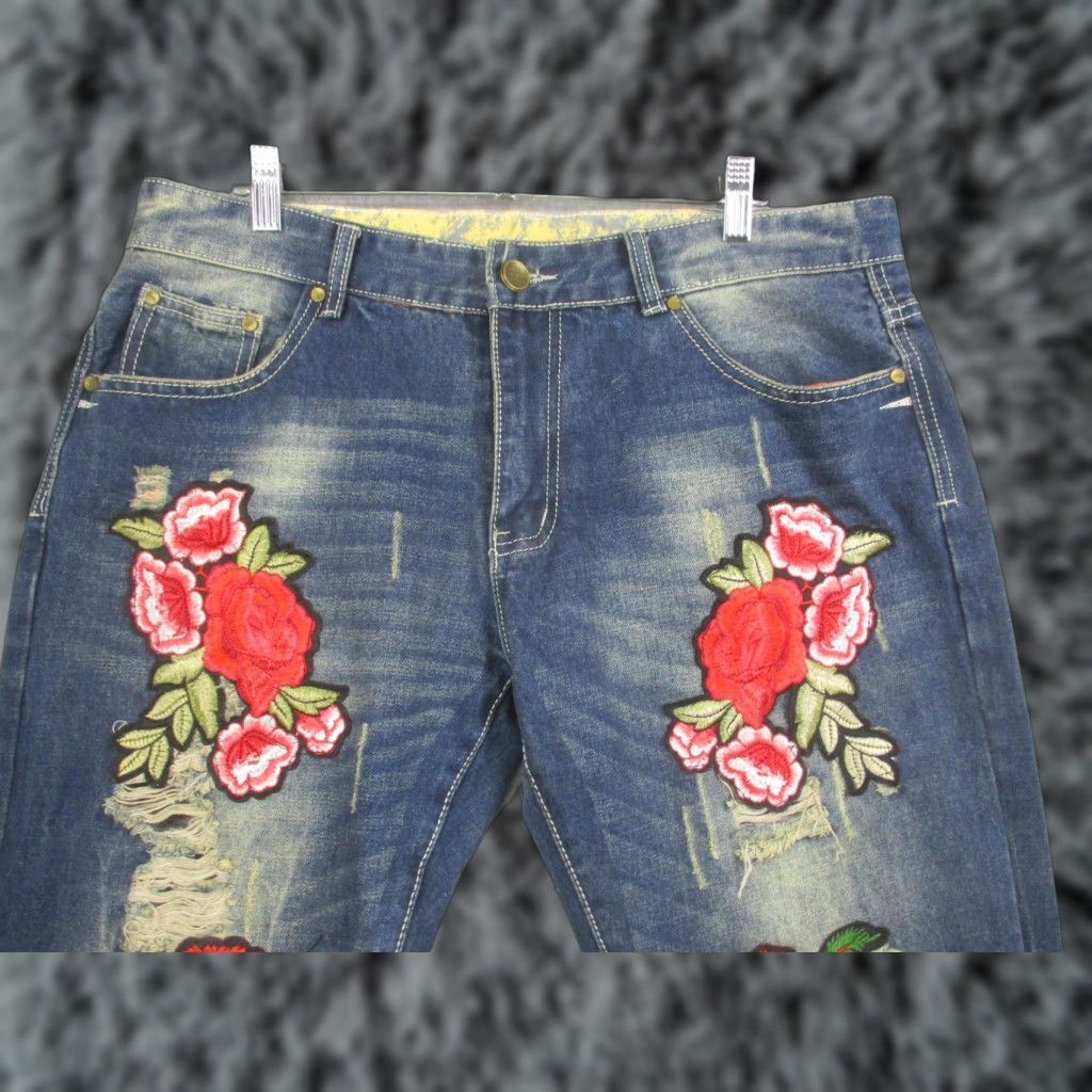 Vintage SOSOO Jeans Mens 36x32 Blue Rose Floral Embroidered Straight Leg Denim Jeans Size US 36 / EU 52 - 1 Thumbnail