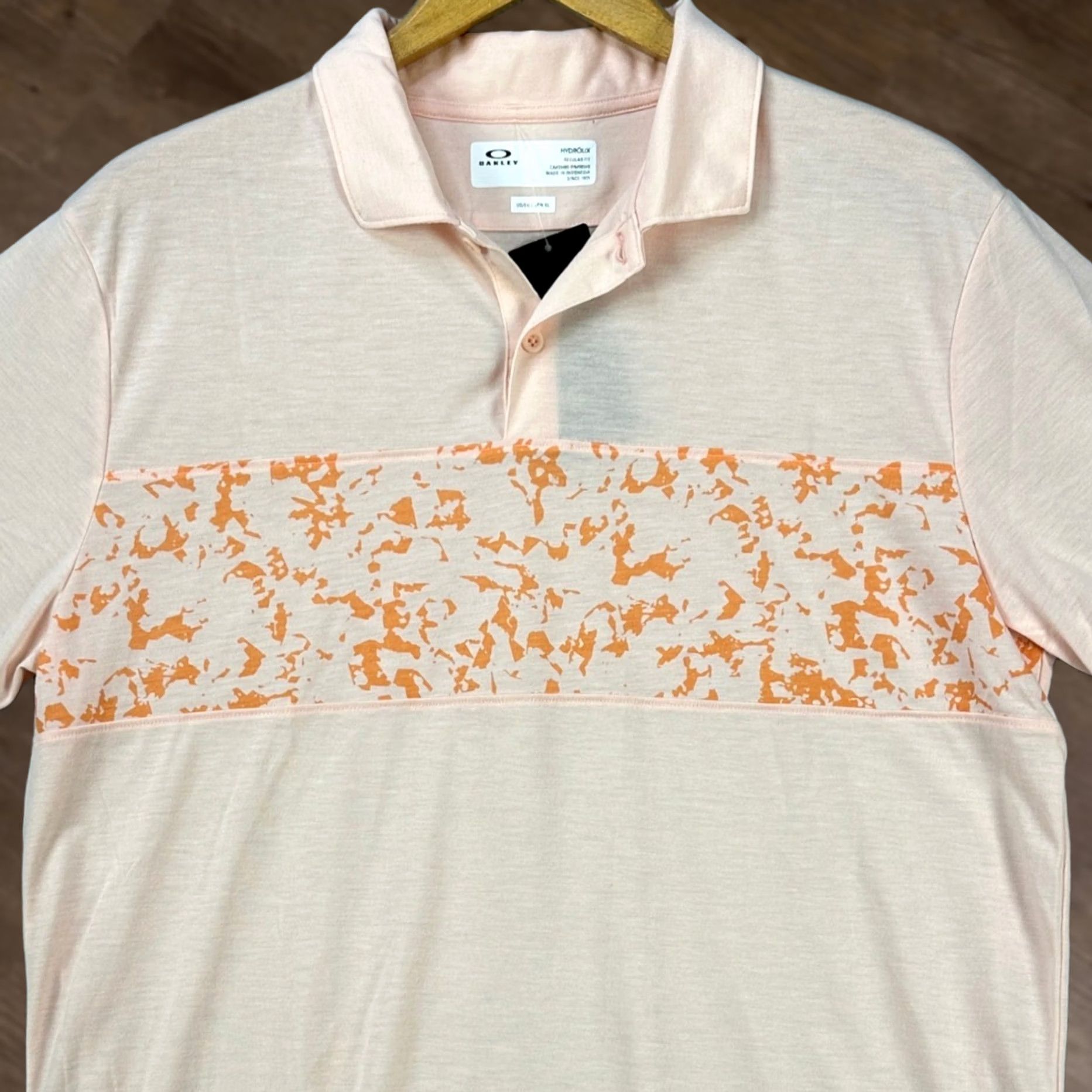 Oakley Oakley Hydrolix Polo Shirt Men Golf Short Sleeve Large Pastel Orange Rugby NEW Size US L / EU 52-54 / 3 - 1 Thumbnail