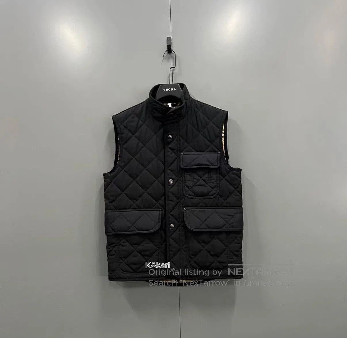 Burberry Black Quilted Sleeveless Vest. Size US S / EU 44-46 / 1 - 1 Thumbnail