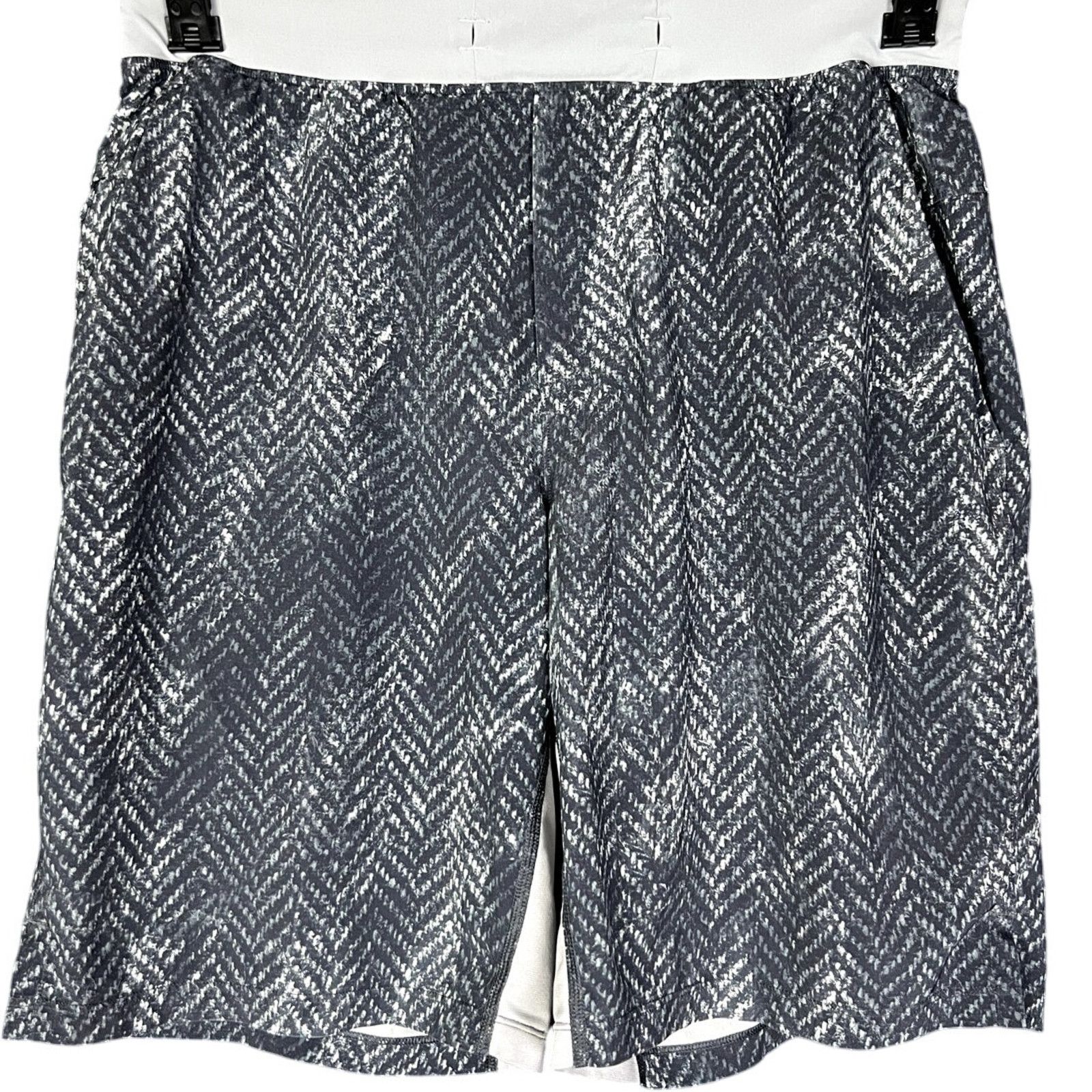 Lululemon Lululemon Mens Medium T.H.E. Shorts 9" Black Gym Active Size US 34 / EU 50 - 6 Thumbnail