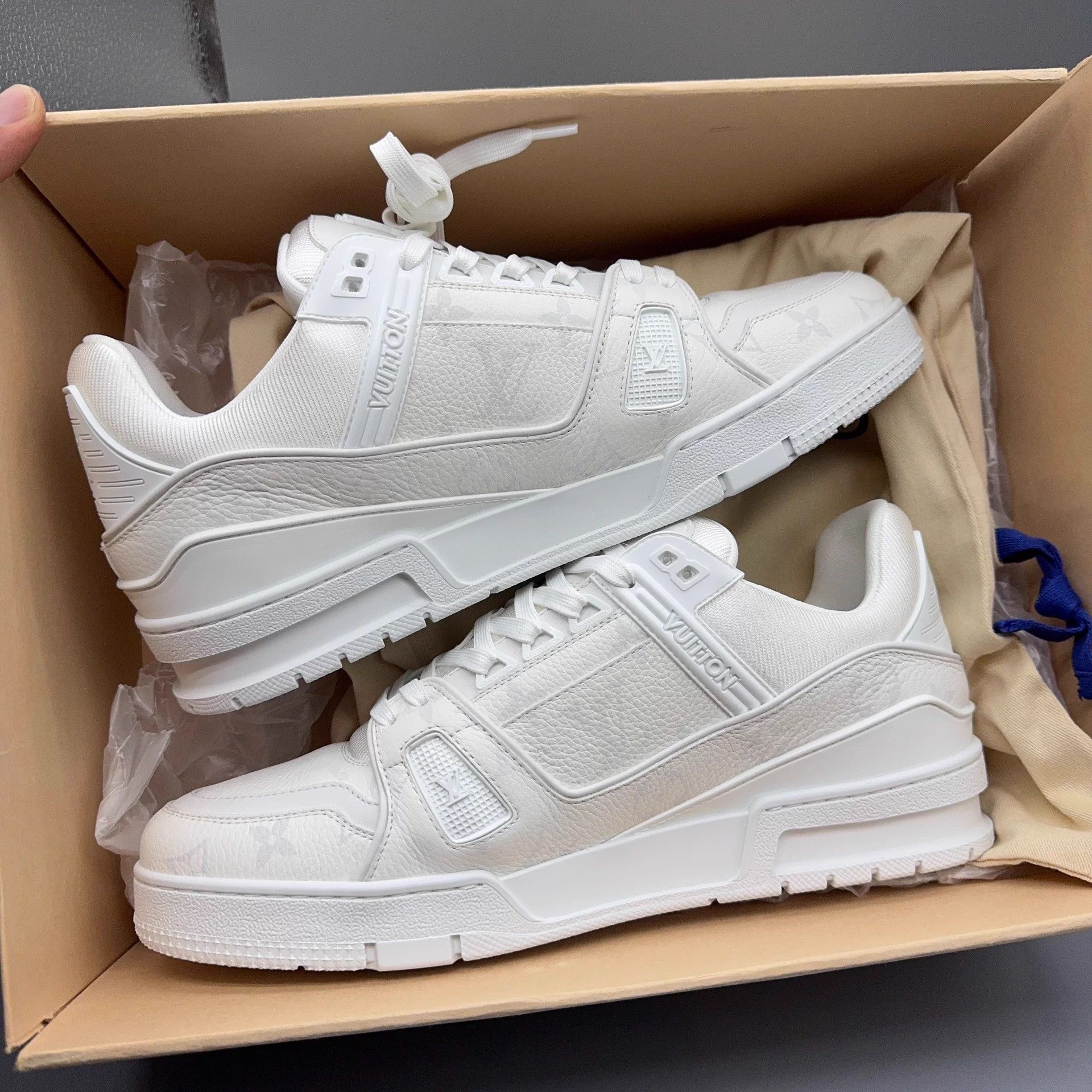 Louis Vuitton LOUIS VUITTON Trainer White 42.5 Size US 9.5 / EU 42-43 - 6 Thumbnail