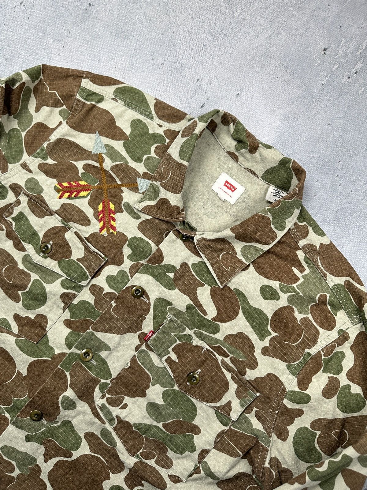 Levi's Vintage Levi’s San Francisco Camo Overshirt Eagle Embroidery Size US L / EU 52-54 / 3 - 6 Thumbnail