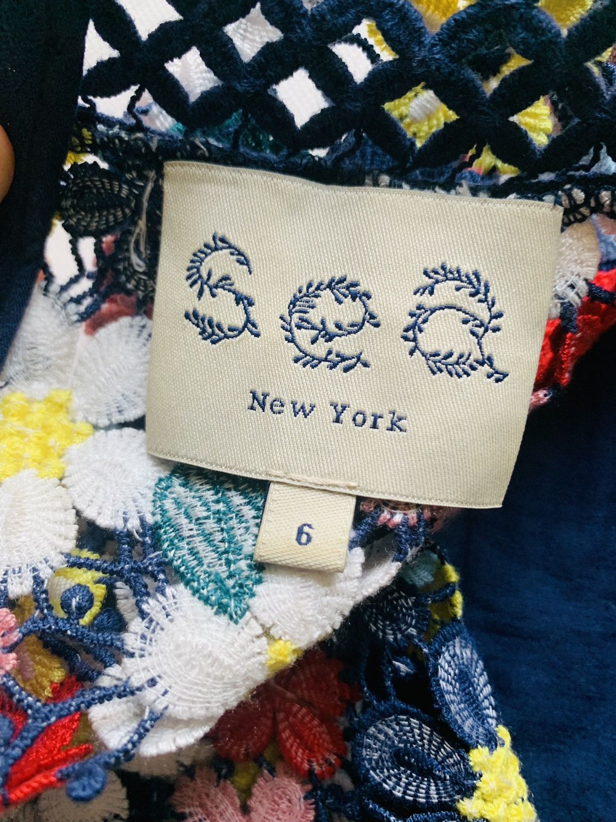 Sea New York Sea NY Flower Bloom Lace/Embroider Sleeveless 3D blouse 6 LN Size M / US 6-8 / IT 42-44 - 2 Thumbnail