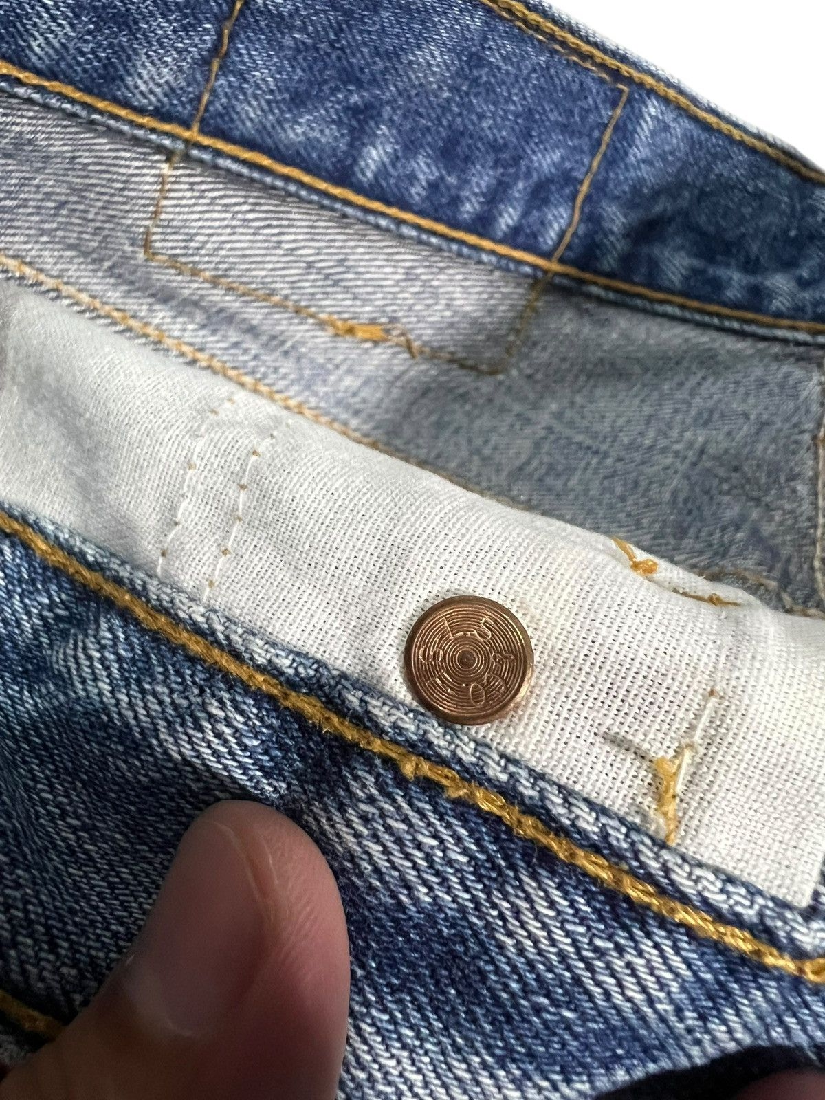 Levi's Vintage Flare Levi’s 517-03 Single R Distress Mud Wash Jean Size US 28 / EU 44 - 12 Thumbnail
