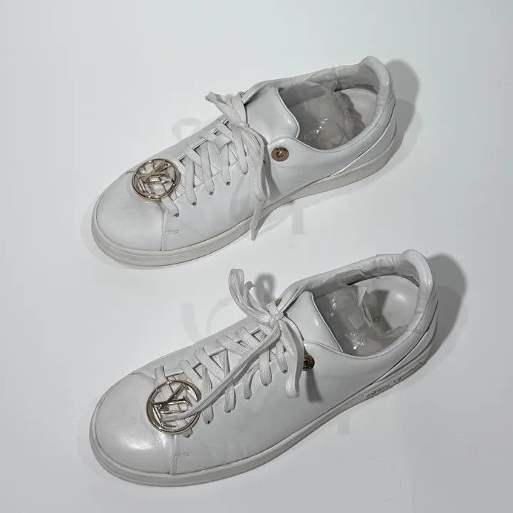 Louis Vuitton Louis Vuitton White Frontrow Sneakers for Women -2508 Size US 6 / IT 36 - 4 Thumbnail