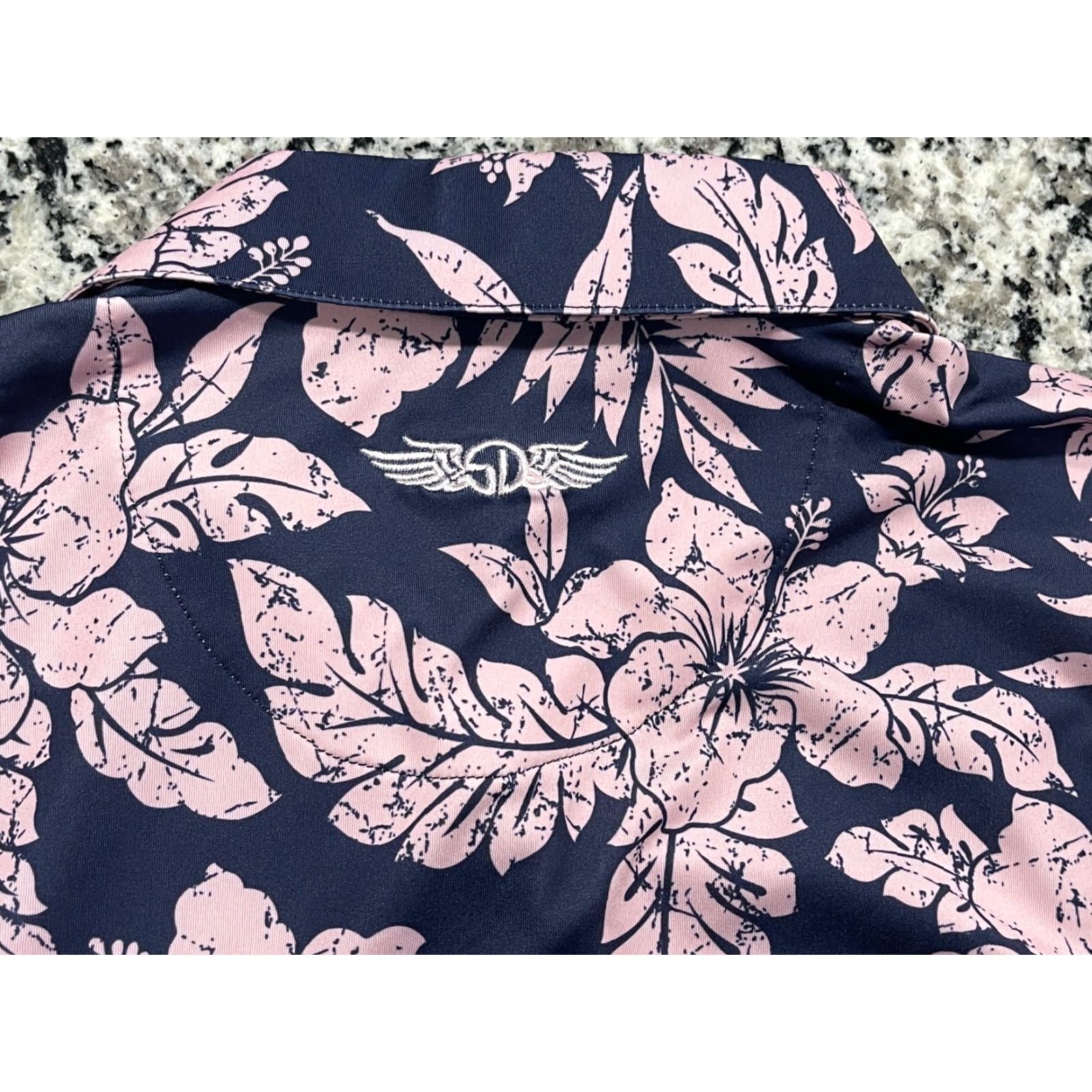 Vintage Straight Down Polo Shirt Mens Kahuna Pink Blue Hawaiian Floral Aloha Sz Medium Size US M / EU 48-50 / 2 - 6 Thumbnail