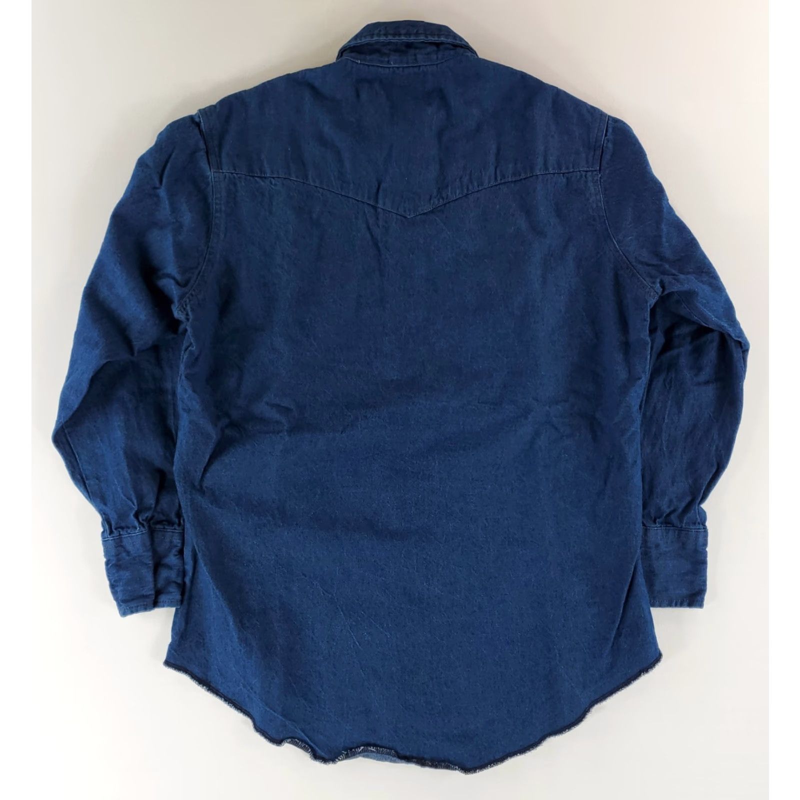 Wrangler Wrangler Shirt Denim Pearl Snap Button Up Blue Mens Large 15.5x33 Long Sleeve Regular Size L Beaded? Size US L / EU 52-54 / 3 - 3 Thumbnail