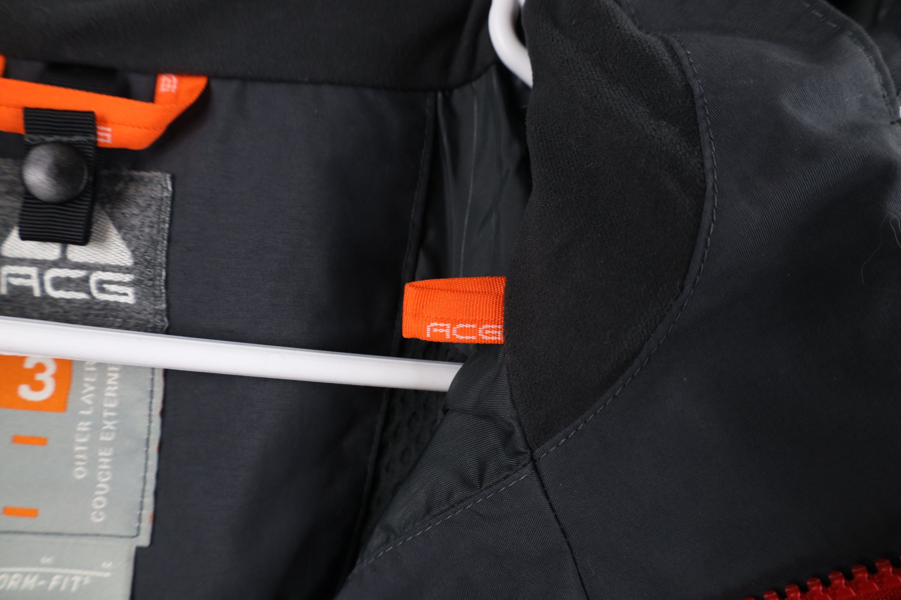 Nike Vintage Nike ACG Mini Swoosh Waterproof Hooded Rain Jacket Size US M / EU 48-50 / 2 - 10 Thumbnail