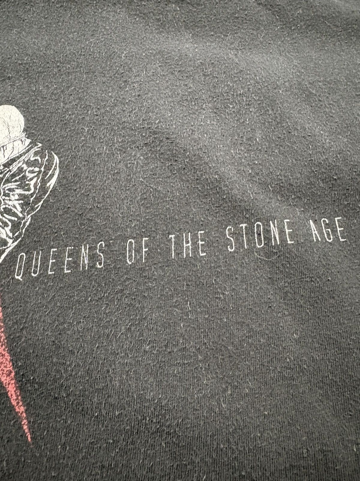 Band Tees Vintage 00s Queens Of The Stone Age T Shirt Lightning Skull Size US L / EU 52-54 / 3 - 5 Thumbnail