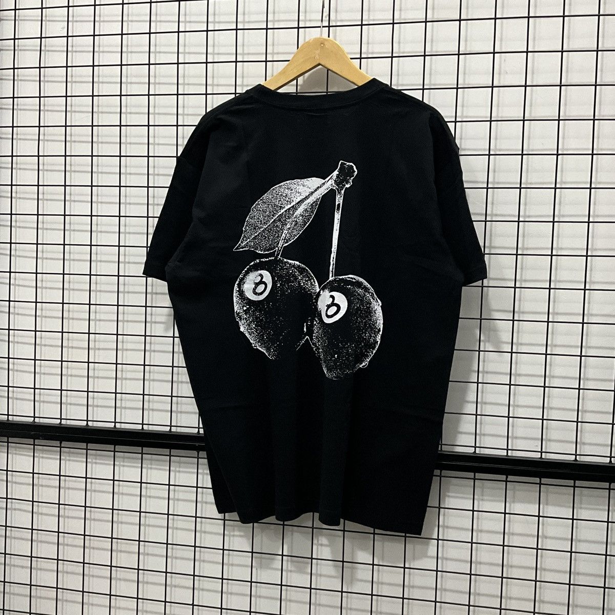 Stussy Stussy tee Size US L / EU 52-54 / 3 - 1 Thumbnail