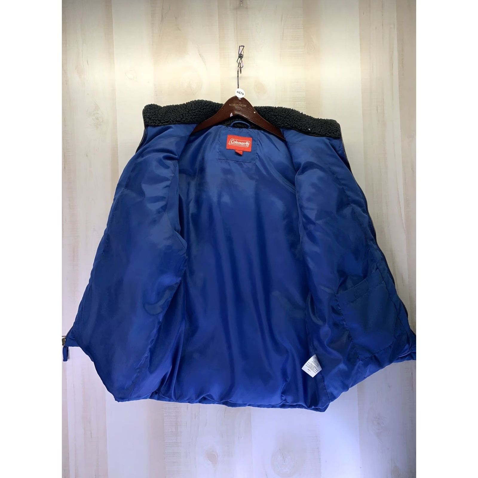 Vintage Coleman Vest Mens Blue W/Faux Suede Puffer Size L Regular Zip Open Front Outdoor Winter 8679 Size US L / EU 52-54 / 3 - 7 Thumbnail