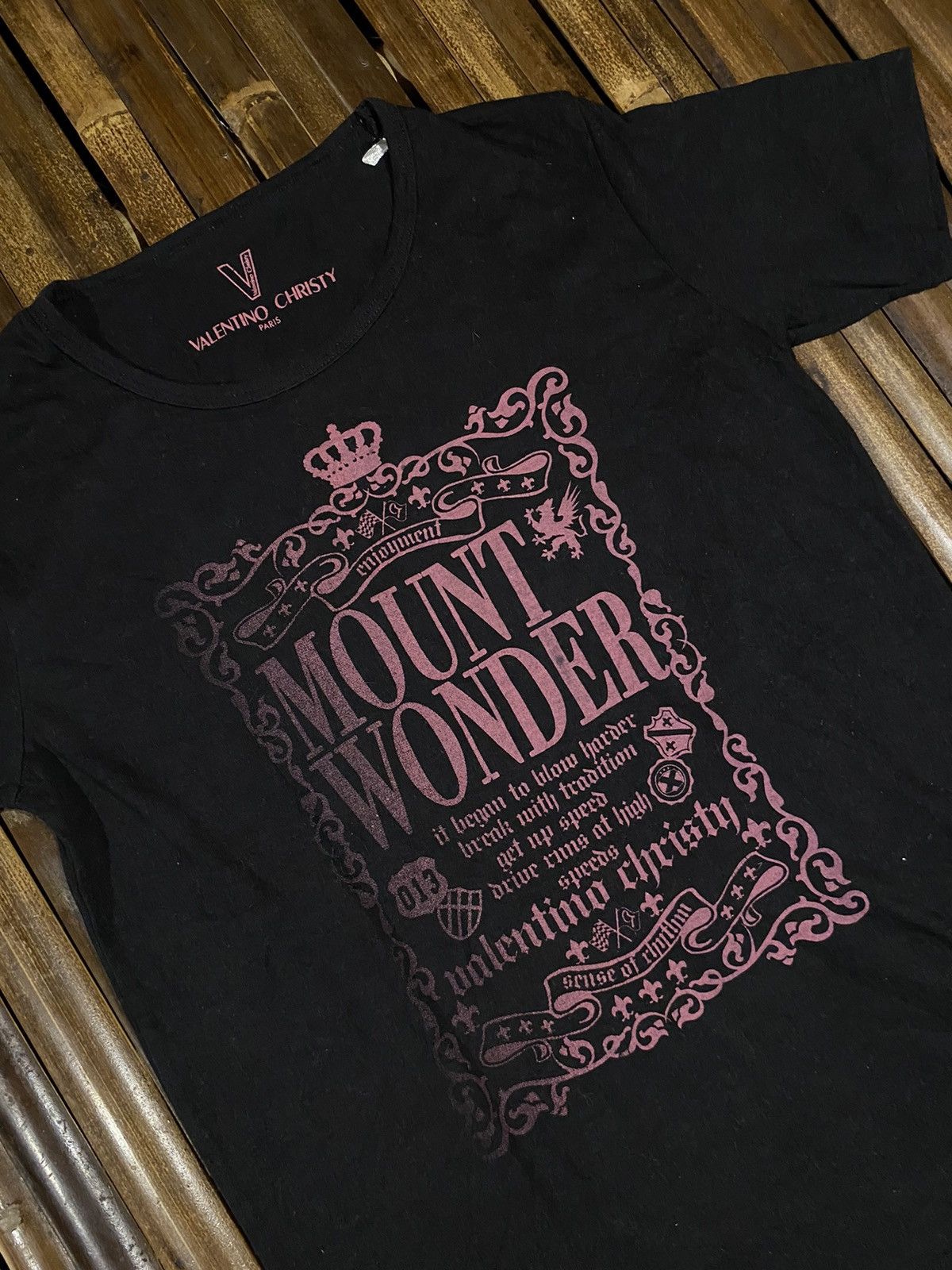 Japanese Brand VALENTINO CHRISTY PARIS TSHIRT Size S / US 4 / IT 40 - 2 Thumbnail