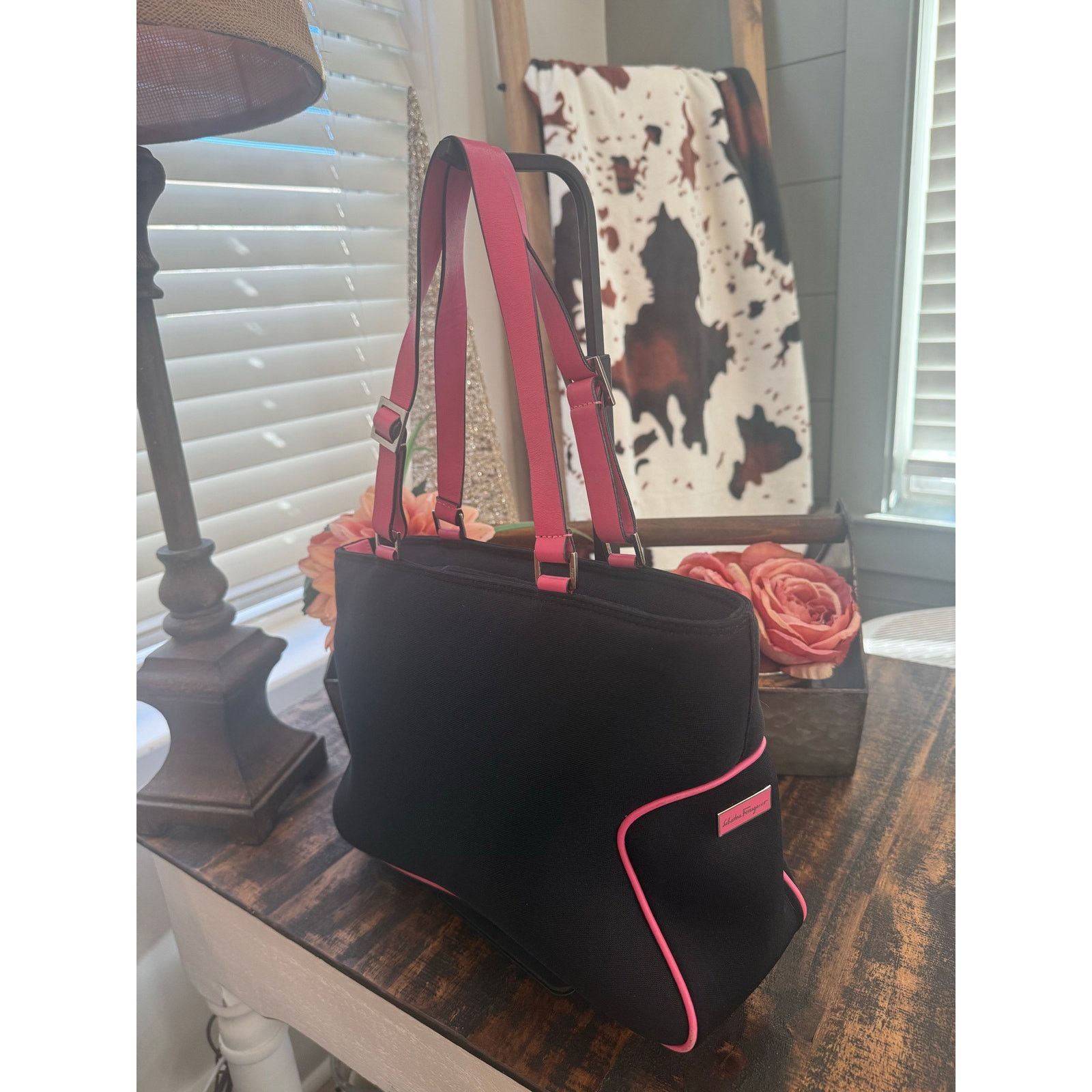 Salvatore Ferragamo Salvatore Ferragamo Black Tote w/Card & Dustbag Size ONE SIZE - 1 Thumbnail