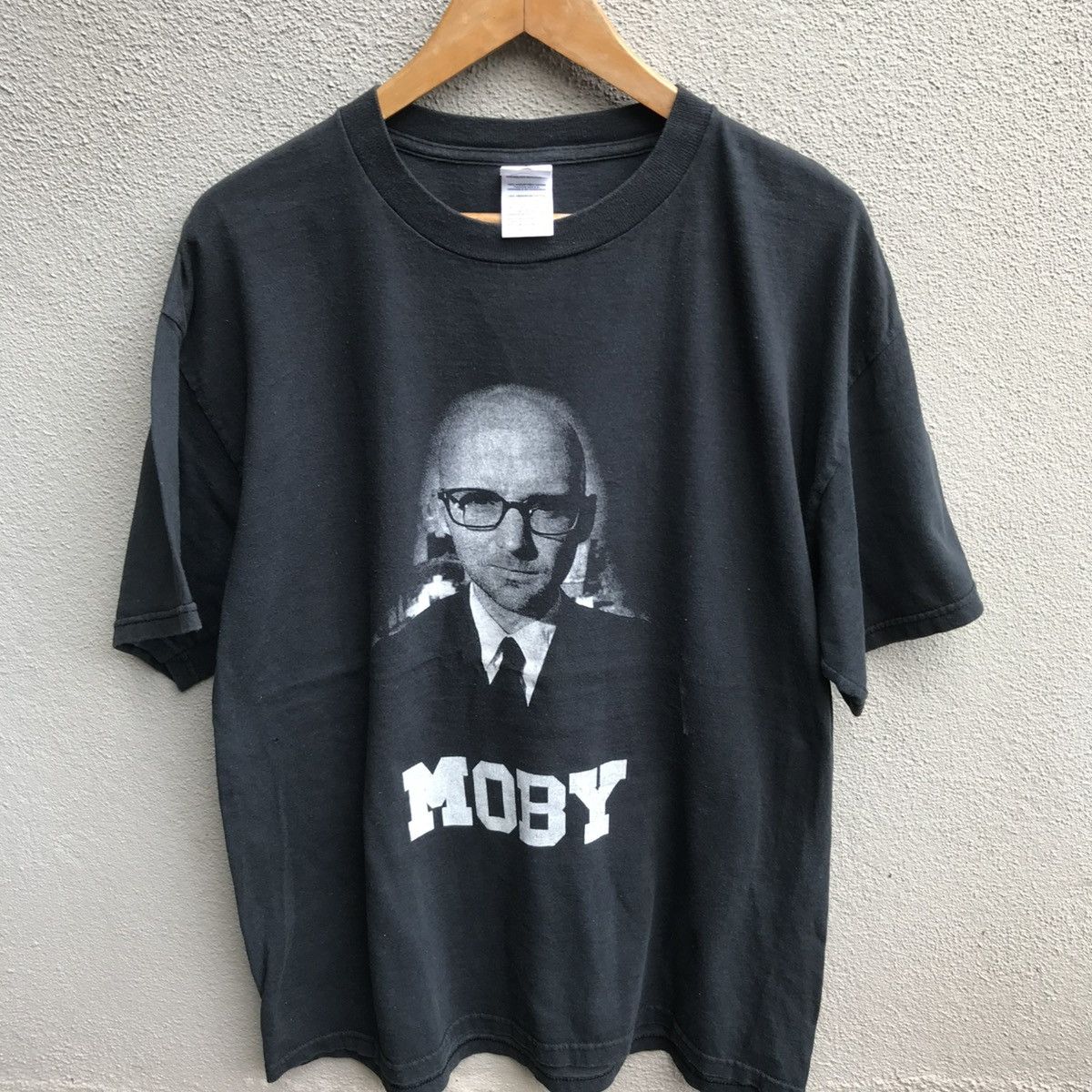 Band Tees Vintage MOBY band tee electronica techno trip hop Size US L / EU 52-54 / 3 - 2 Thumbnail